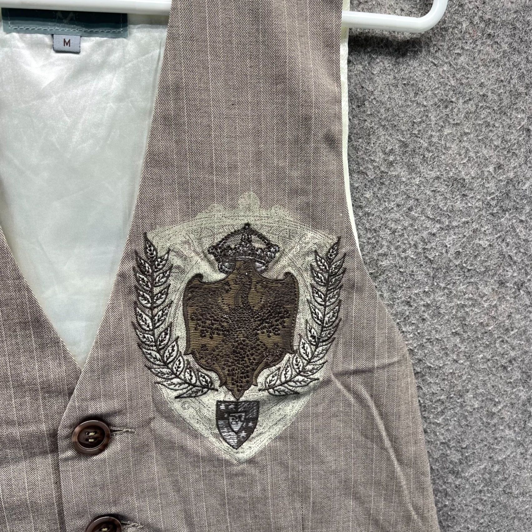 Roar VINTAGE Roar Vest Mens M Khaki Sleeveless Biker Pinstriped Embroidered Cross Beige Cotton Size US M / EU 48-50 / 2 - 5 Thumbnail