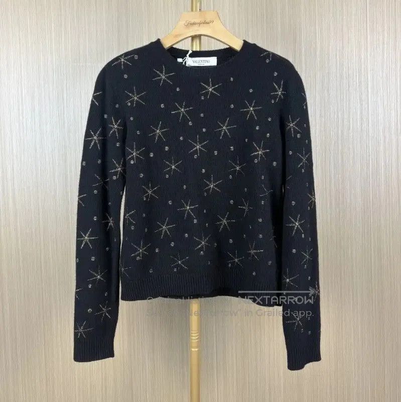 Valentino Valentino Black Wool Sweater with Star Design . Size S / US 4 / IT 40 - 1 Thumbnail