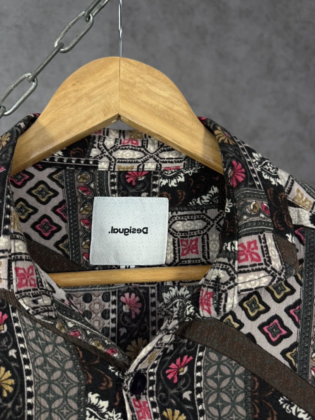 Desigual Desigual luxury designer art crazy hawaiian silk shirt Size US M / EU 48-50 / 2 - 4 Thumbnail