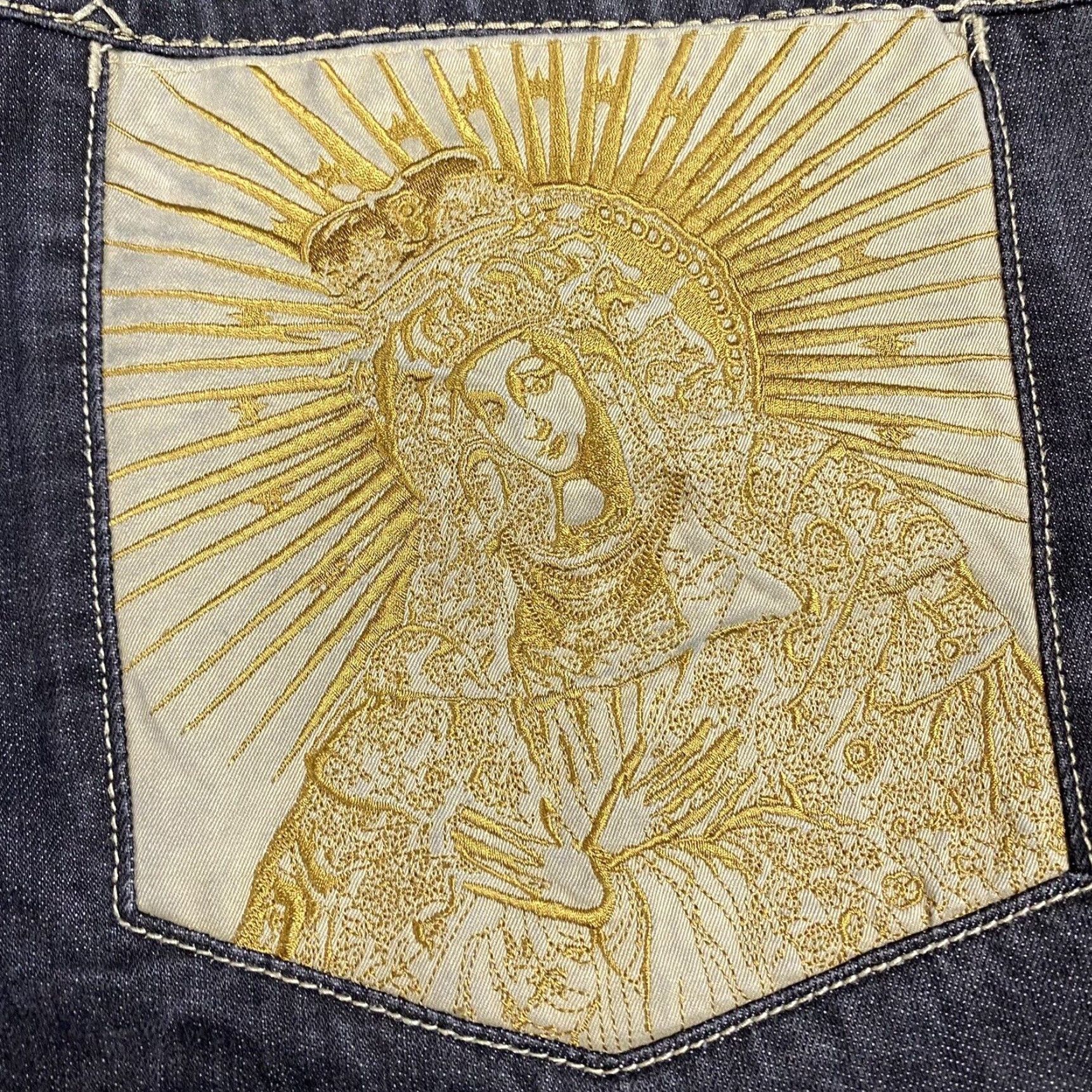 Coogi VINTAGE COOGI 90s EMBROIDERED VIRGIN MARY BLACK DENIM JEANS 40X34 MENS Size US 40 / EU 56 - 3 Thumbnail