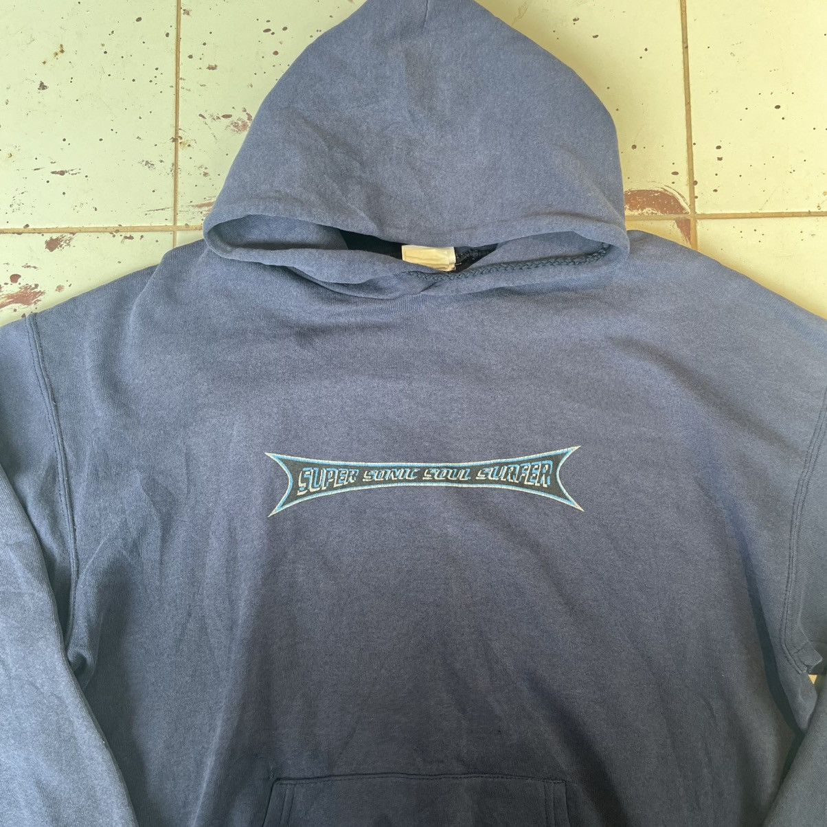 Vintage Vintage t&c surf design “super sonic soul surfer” hoodie Size US L / EU 52-54 / 3 - 2 Thumbnail