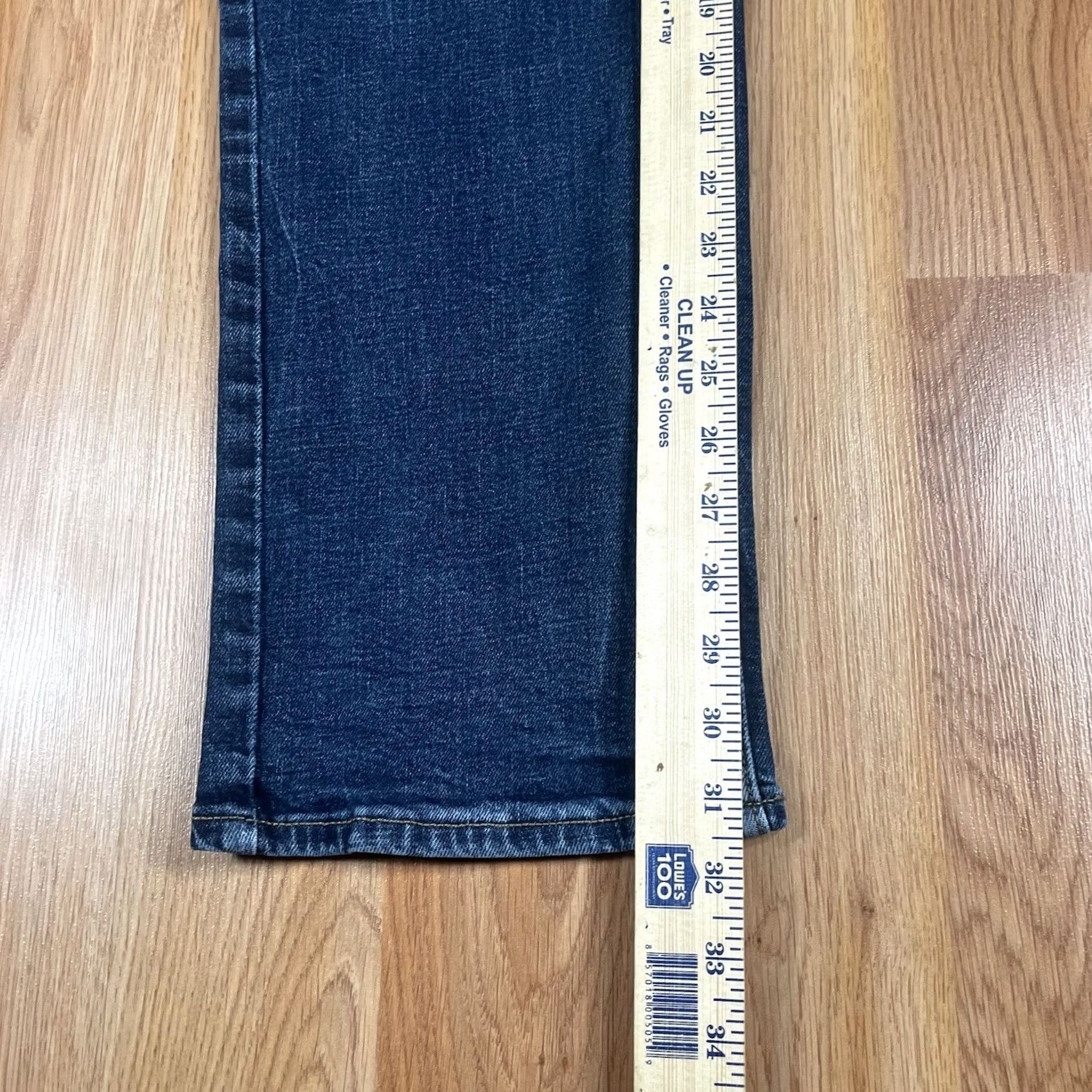Old Navy Old Navy Jeans Mens 32Wx34L Loose Straight Leg Cotton Blend Denim Blue Jeans Mens Regular 32 Blue Straight 5-Pocket Denim Size US 32 / EU 48 - 7 Thumbnail