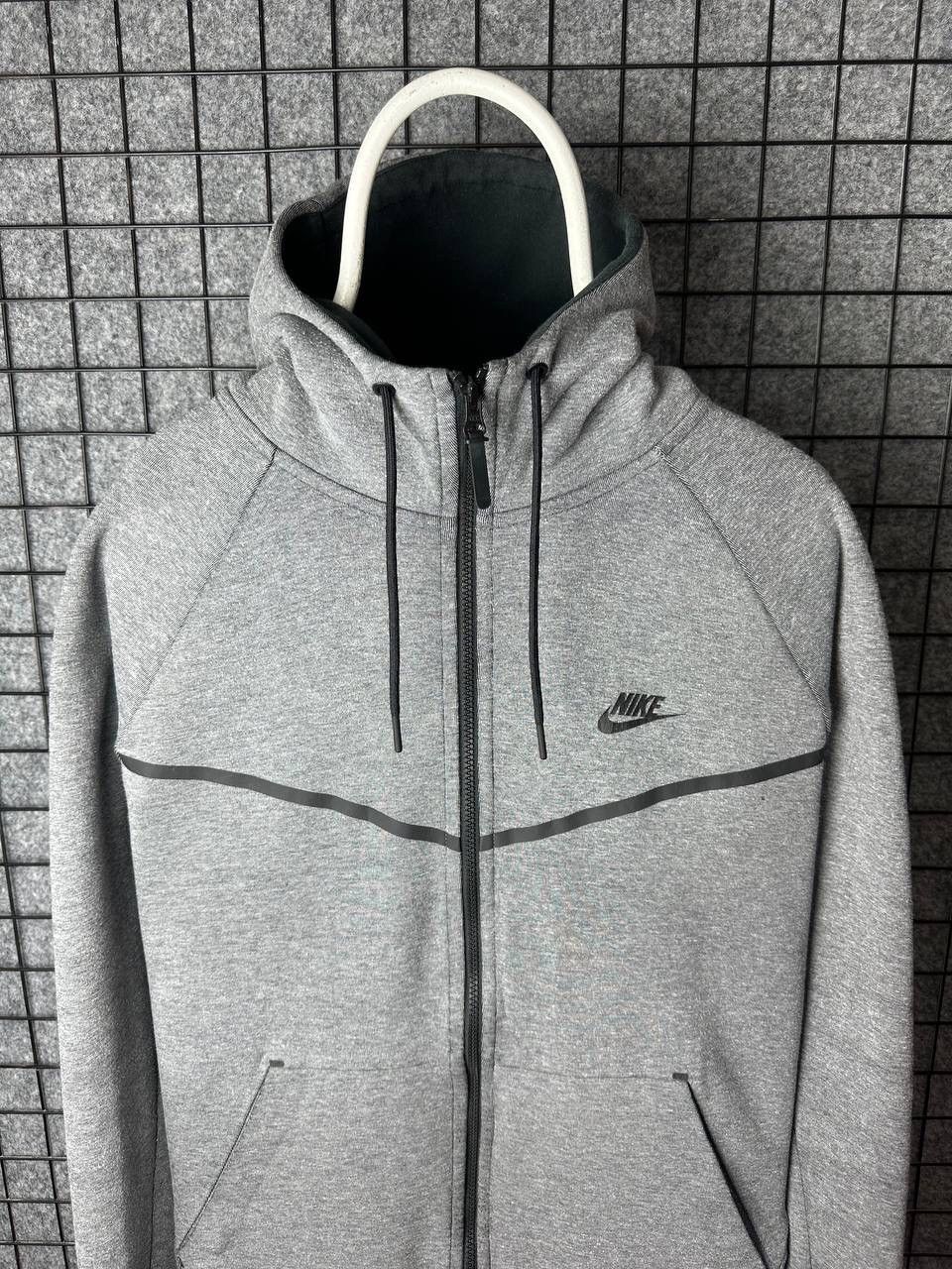 Nike Nike tech fleece zip hoodie hype size XLarge Size US XL / EU 56 / 4 - 2 Thumbnail