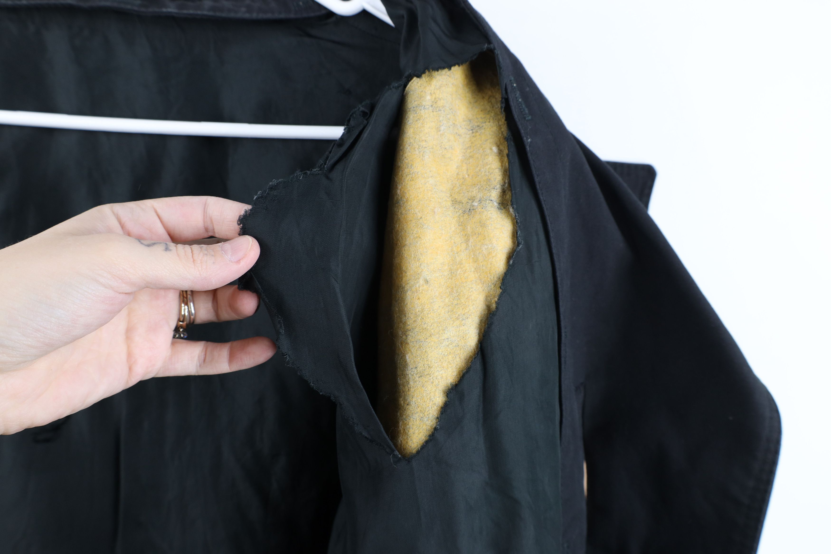 Vintage Vintage 70s Streetwear Belted Trench Coat Jacket Black Size US XL / EU 56 / 4 - 11 Thumbnail