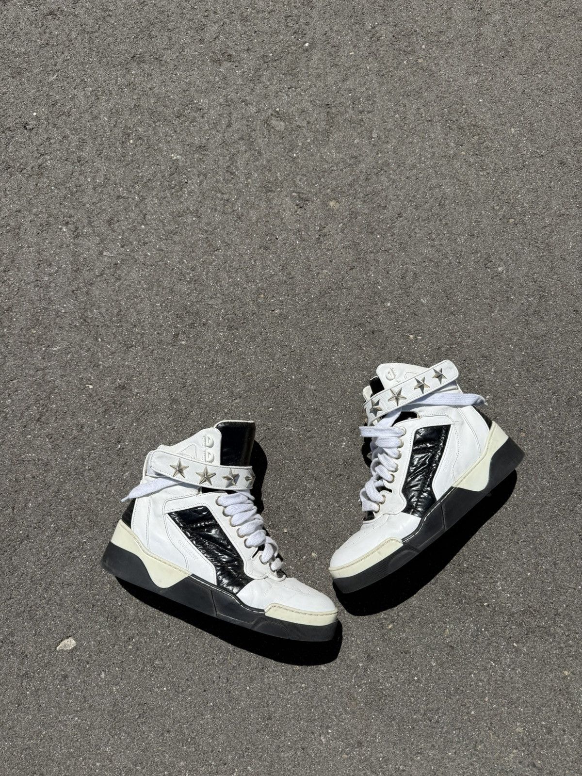 Givenchy Givenchy Tyson Sneakers 42EU | Grailed