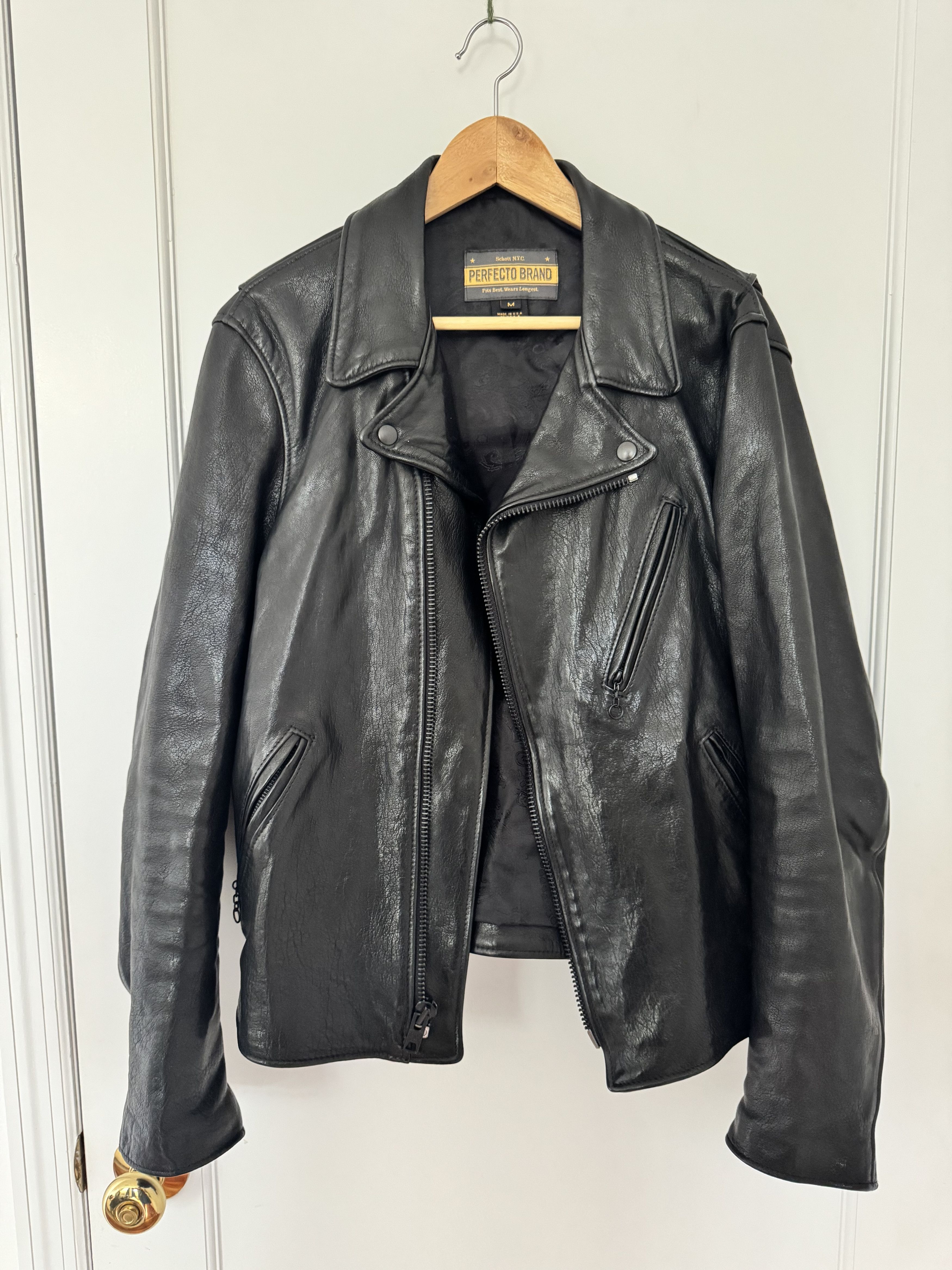Schott Schott • Raven P213 Lambskin Perfecto • M Size US M / EU 48-50 / 2 - 1 Thumbnail