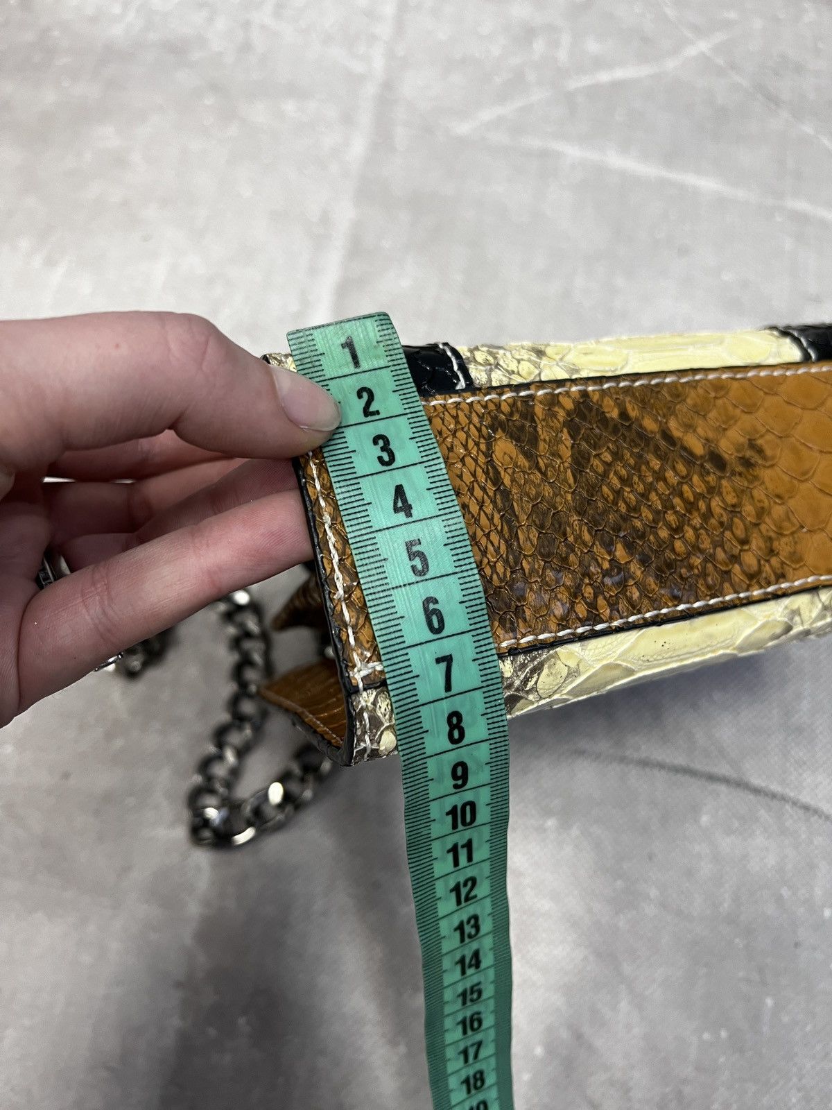 Guess Mini bag crocodile leather studded GUESS metal chain Size ONE SIZE - 14 Thumbnail