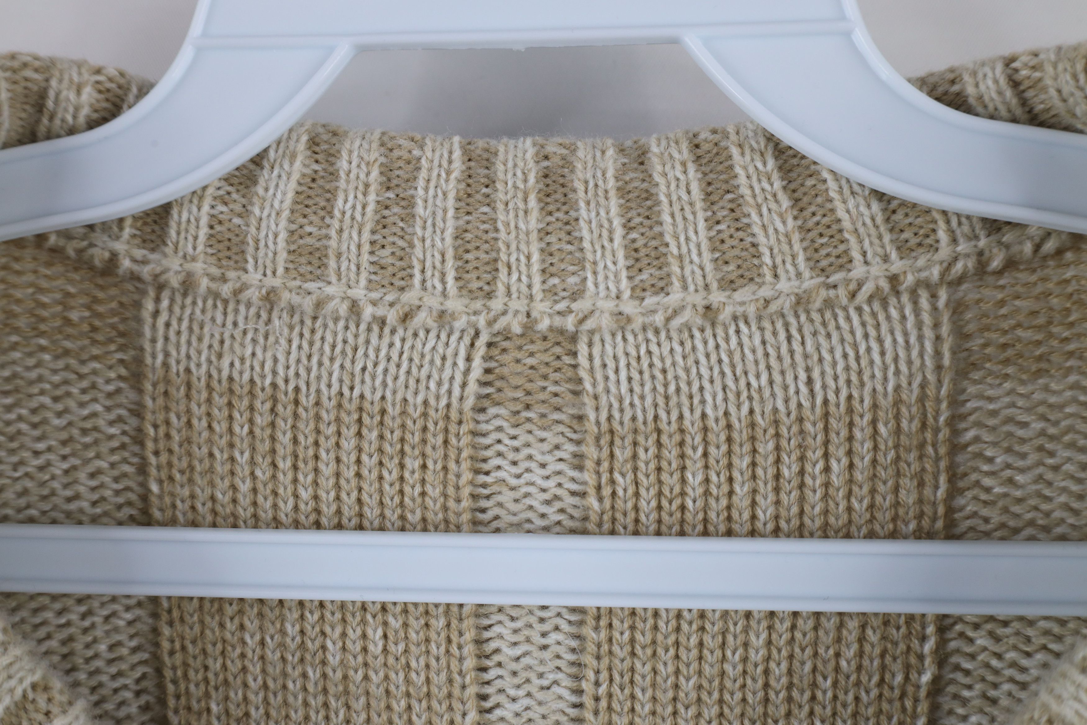 Vintage Vintage 90s Streetwear Ribbed Knit Crewneck Sweater Beige Size US XL / EU 56 / 4 - 6 Thumbnail