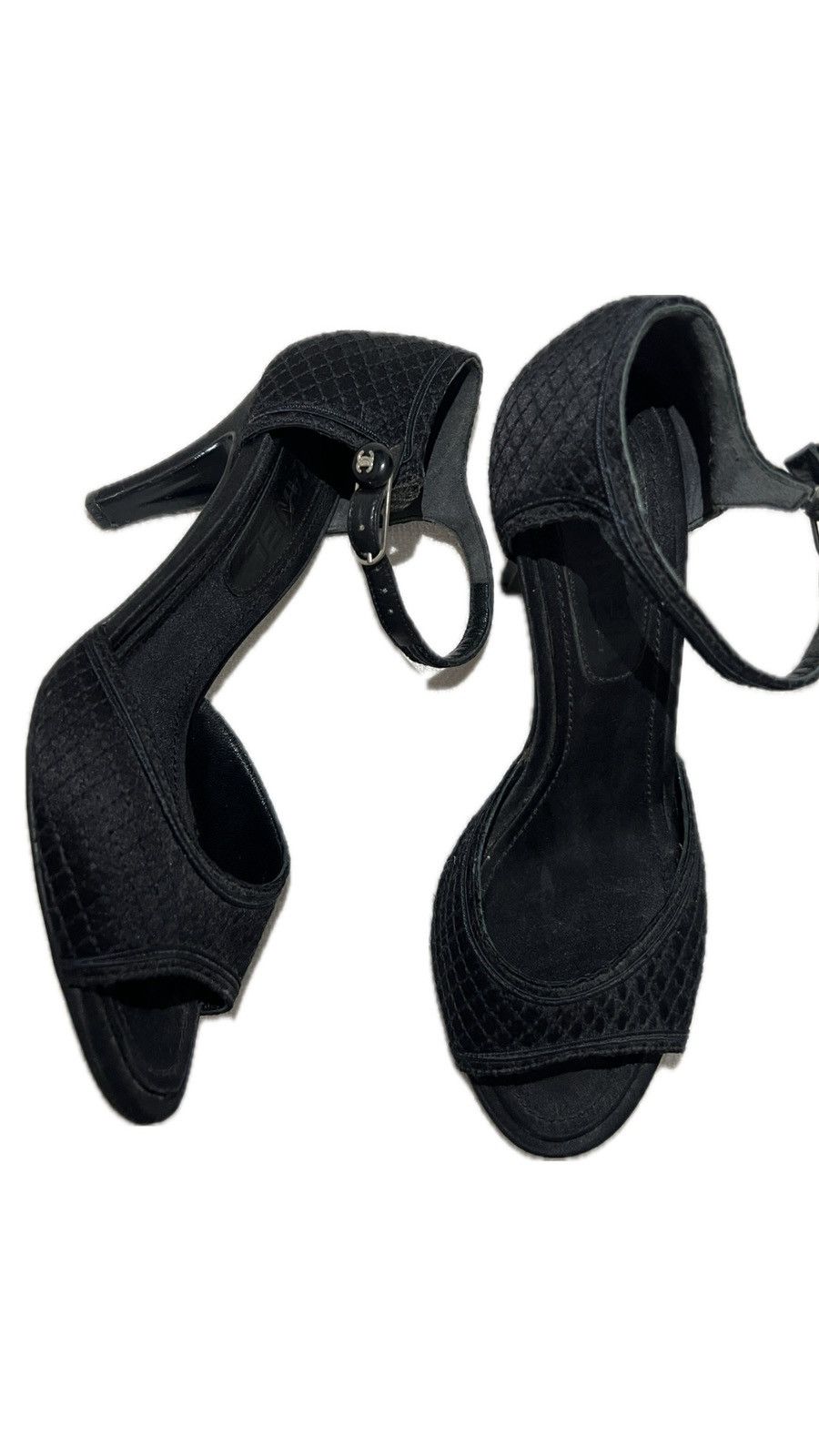 Chanel Chanel Vintage Black Satin Quilted CC Logo Heels Size US 4.5 / IT 34.5 - 1 Thumbnail