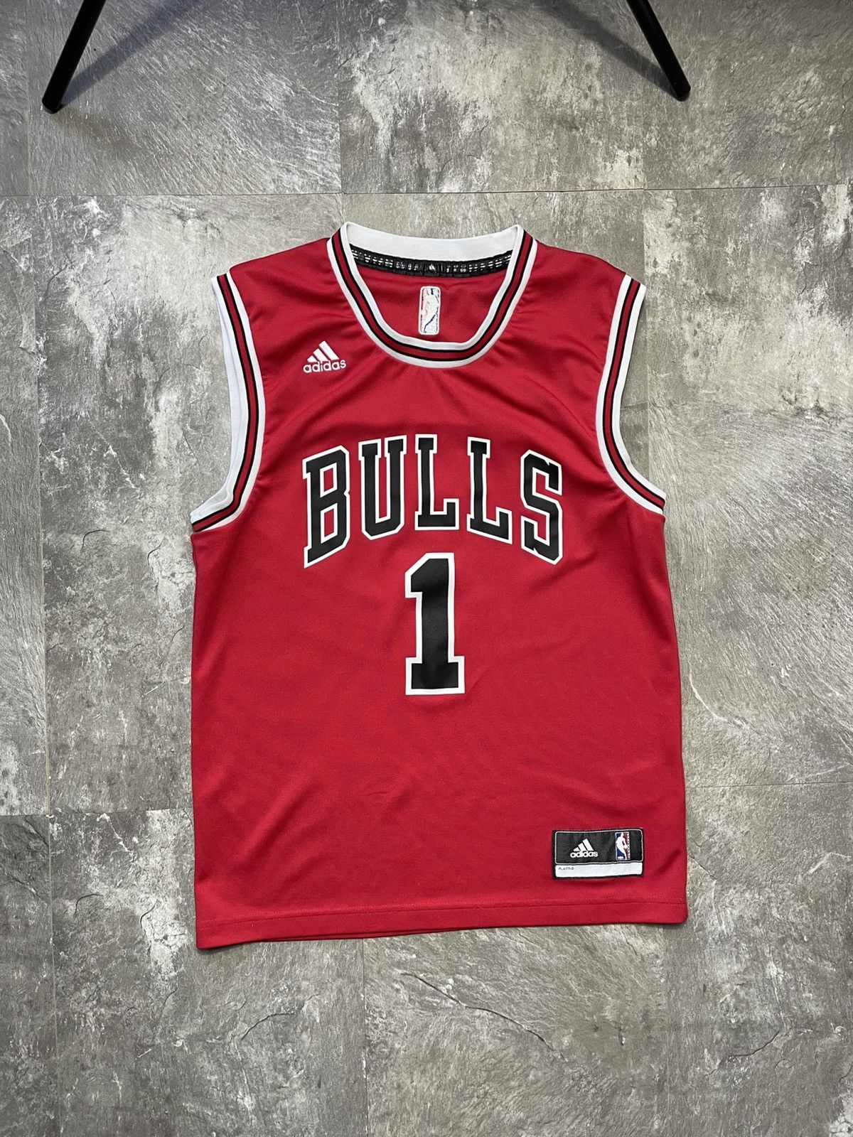 Adidas 2015 Chicago Bulls Derrick Rose Adidas NBA Basketball Jersey Size US S / EU 44-46 / 1 - 1 Thumbnail
