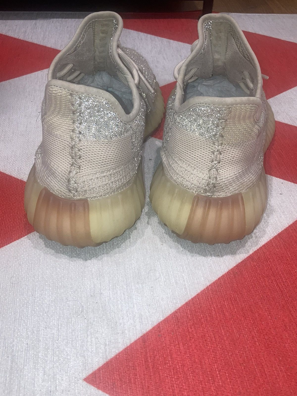 Adidas × Yeezy Yeezy Boost 350 V2 Citrin Reflective Size US 10 / EU 43 - 4 Thumbnail