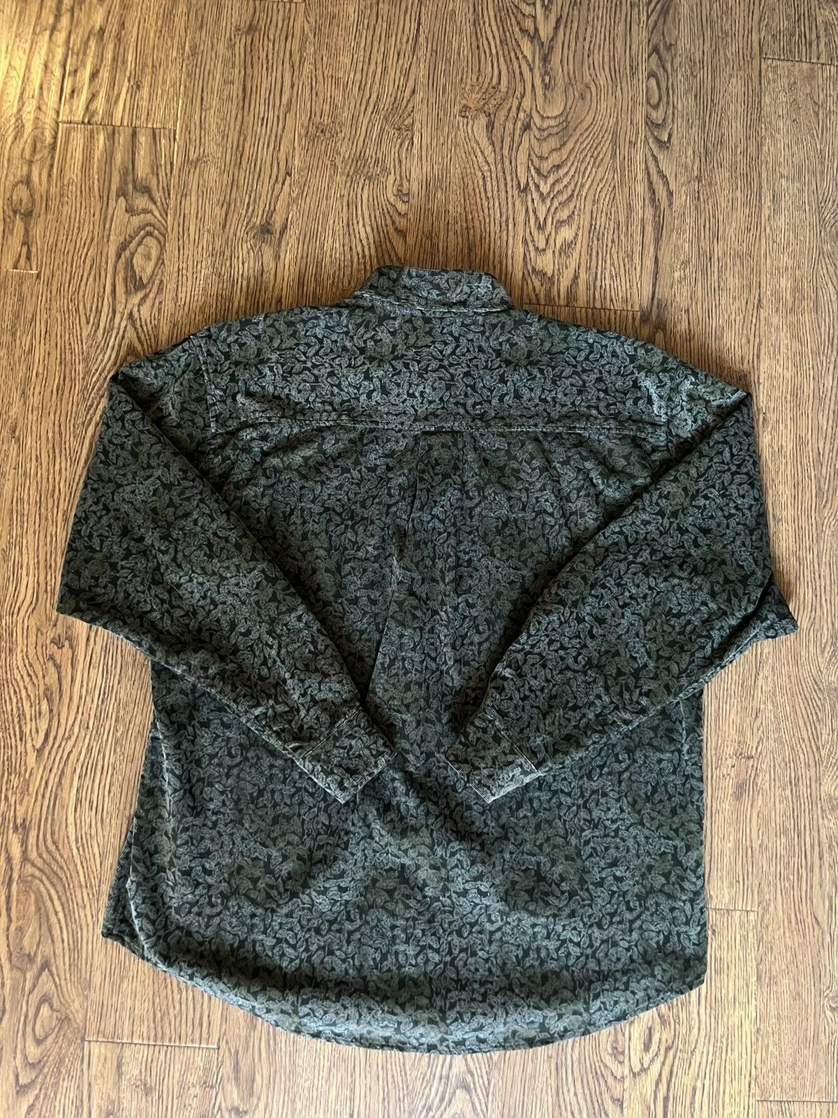 Vintage Vintage True Grit Leaf Button Size US XXL / EU 58 / 5 - 2 Thumbnail