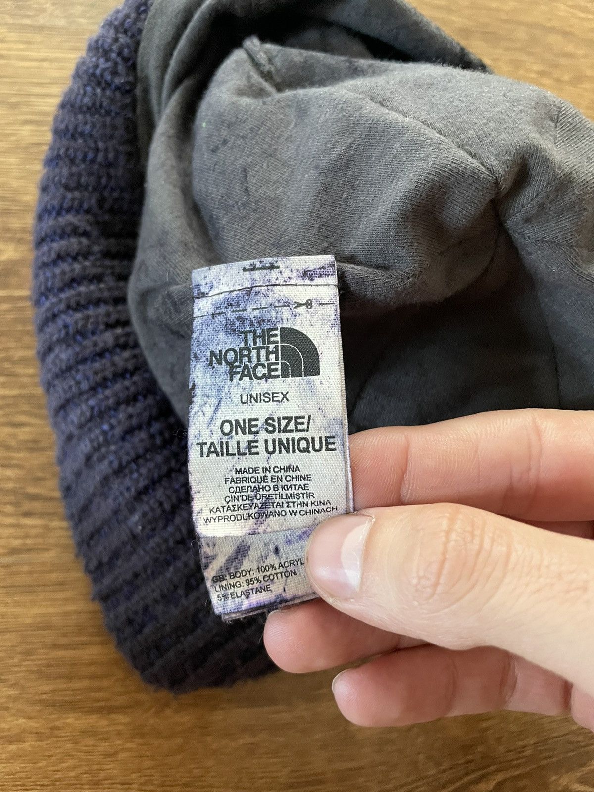 The North Face × Vintage Vintage The North Face Hat Cap TNF Beanie Size ONE SIZE - 3 Thumbnail
