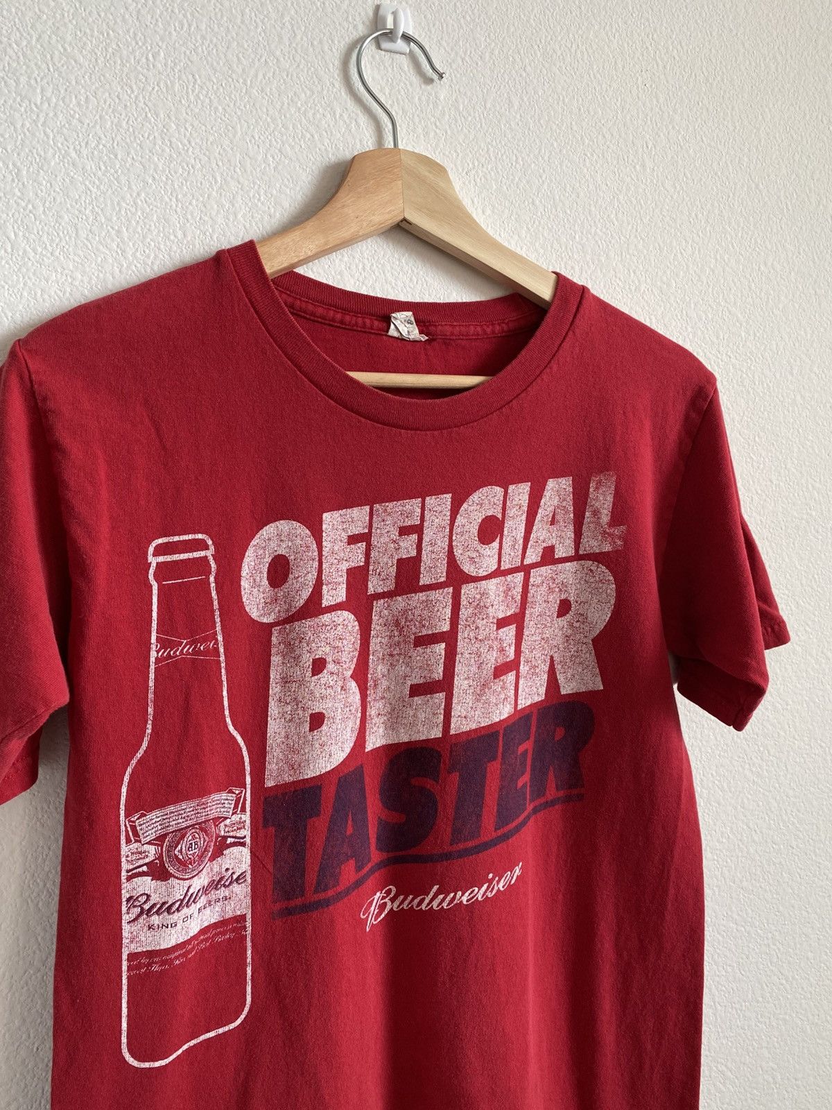 Vintage Vintage Funny Budweiser Drinking Y2K Beer Taster Tee Size US S / EU 44-46 / 1 - 3 Thumbnail