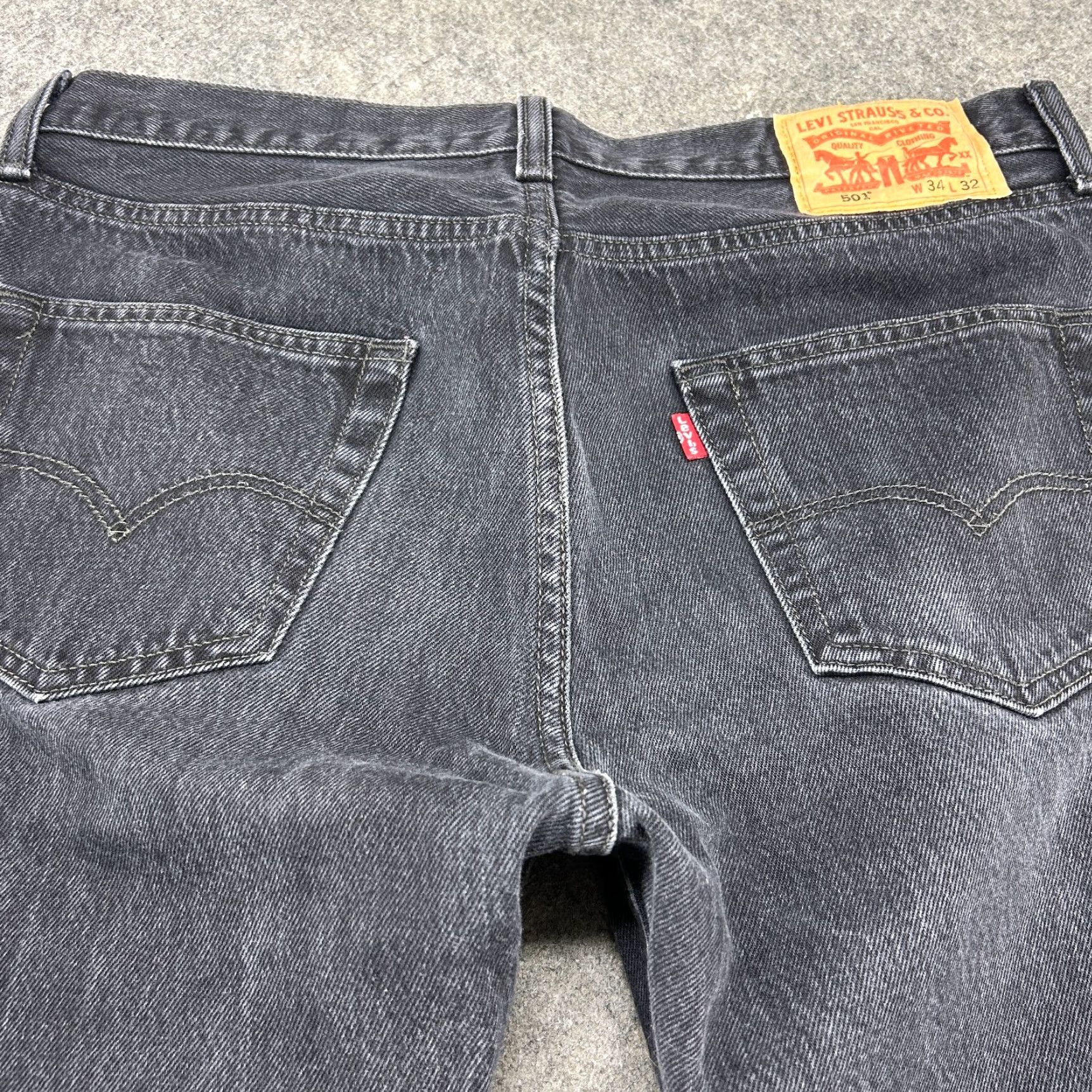 Levi's Levi's 501 Jeans Mens 34x32 Black Regular Fit Straight Leg Denim Button Fly Vintage Retro Group: Levi's 501 Series Jeans Size US 34 / EU 50 - 6 Thumbnail