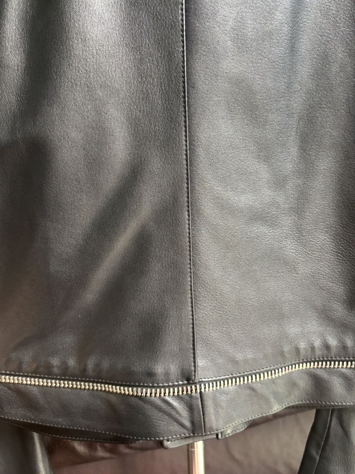 Emporio Armani Beautiful emporio Armani leather jacket Size US M / EU 48-50 / 2 - 7 Thumbnail