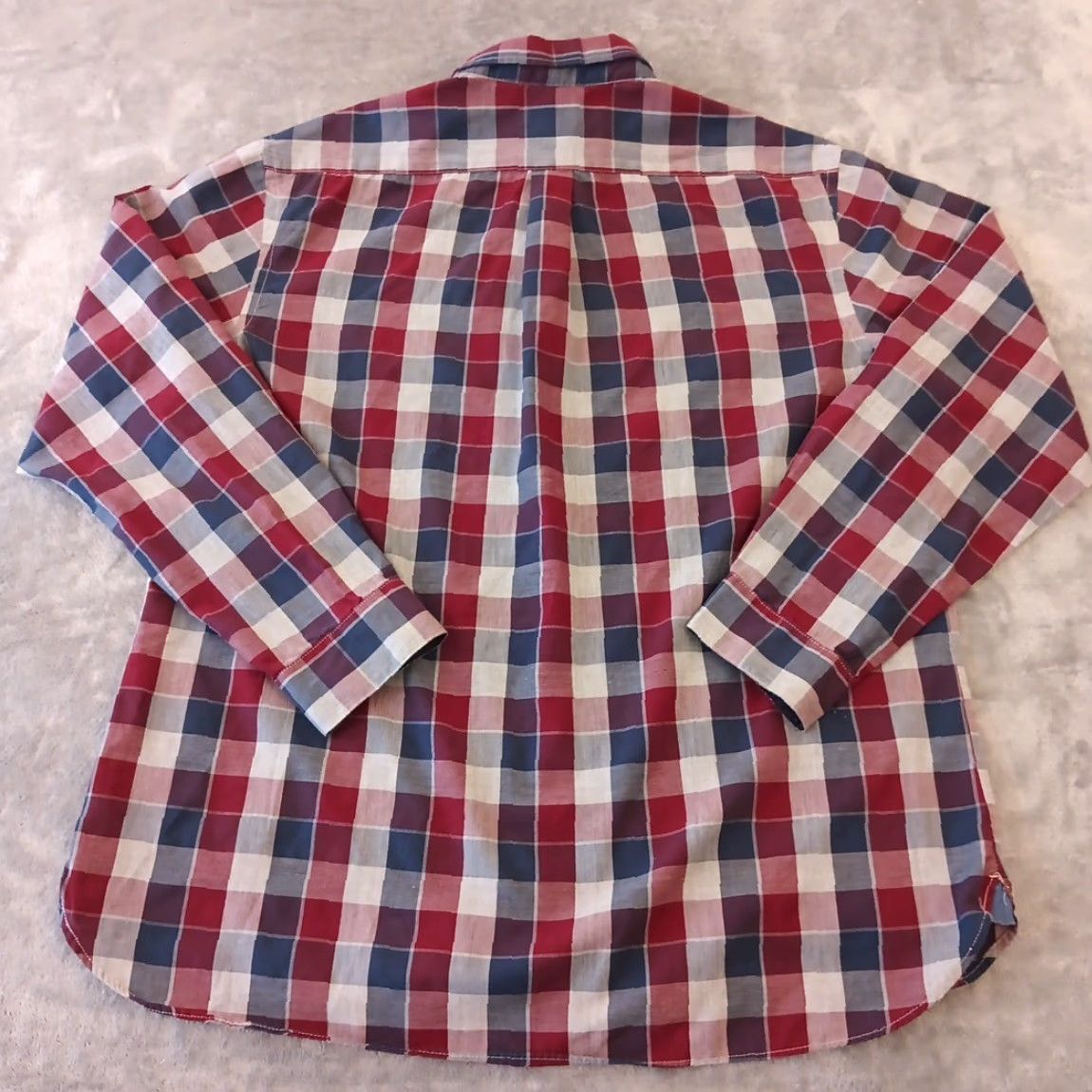 Van Heusen Van Heusen Shirt Mens XL Red Plaid Long Sleeve Button-Down Cotton Blend Classic Regular Size US XL / EU 56 / 4 - 2 Thumbnail