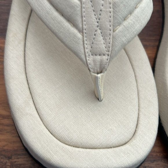 The Row NEW SSENSE THE ROW - Ginza sandals 37 ivory made in Italy Size US 7 / IT 37 - 11 Thumbnail