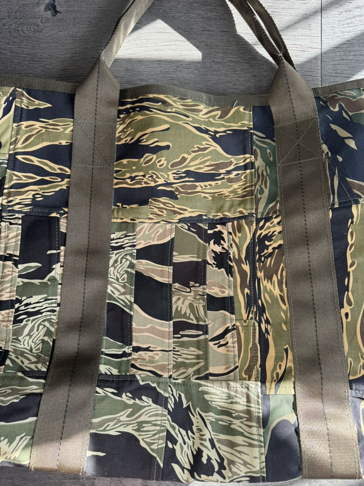 TSPTR TSPTR X East Asia Supply X Peanuts Camo Patchwork Bag Size ONE SIZE - 12 Thumbnail