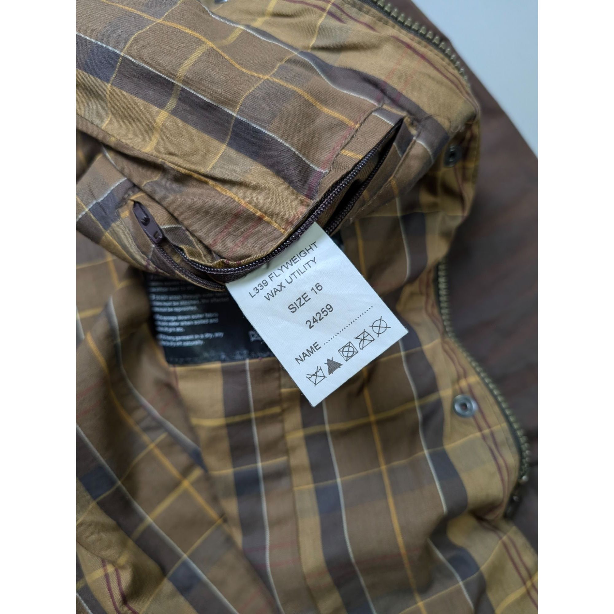 Barbour Barbour Flyweight Wax Utility Waxed Jacket (Y1095) Size XL / US 12-14 / IT 48-50 - 9 Thumbnail