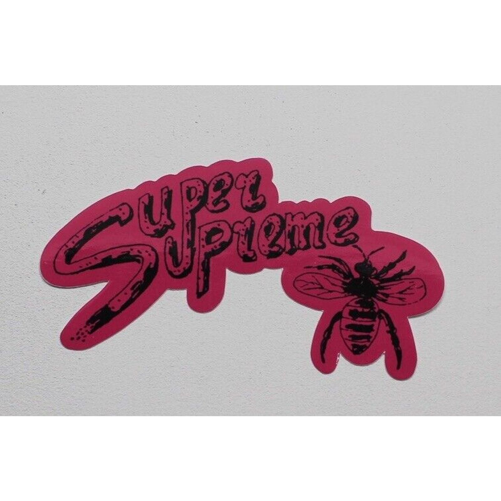 Supreme Supreme Wilfred Luminous Sticker Pink Bee Sticker Size ONE SIZE - 1 Preview