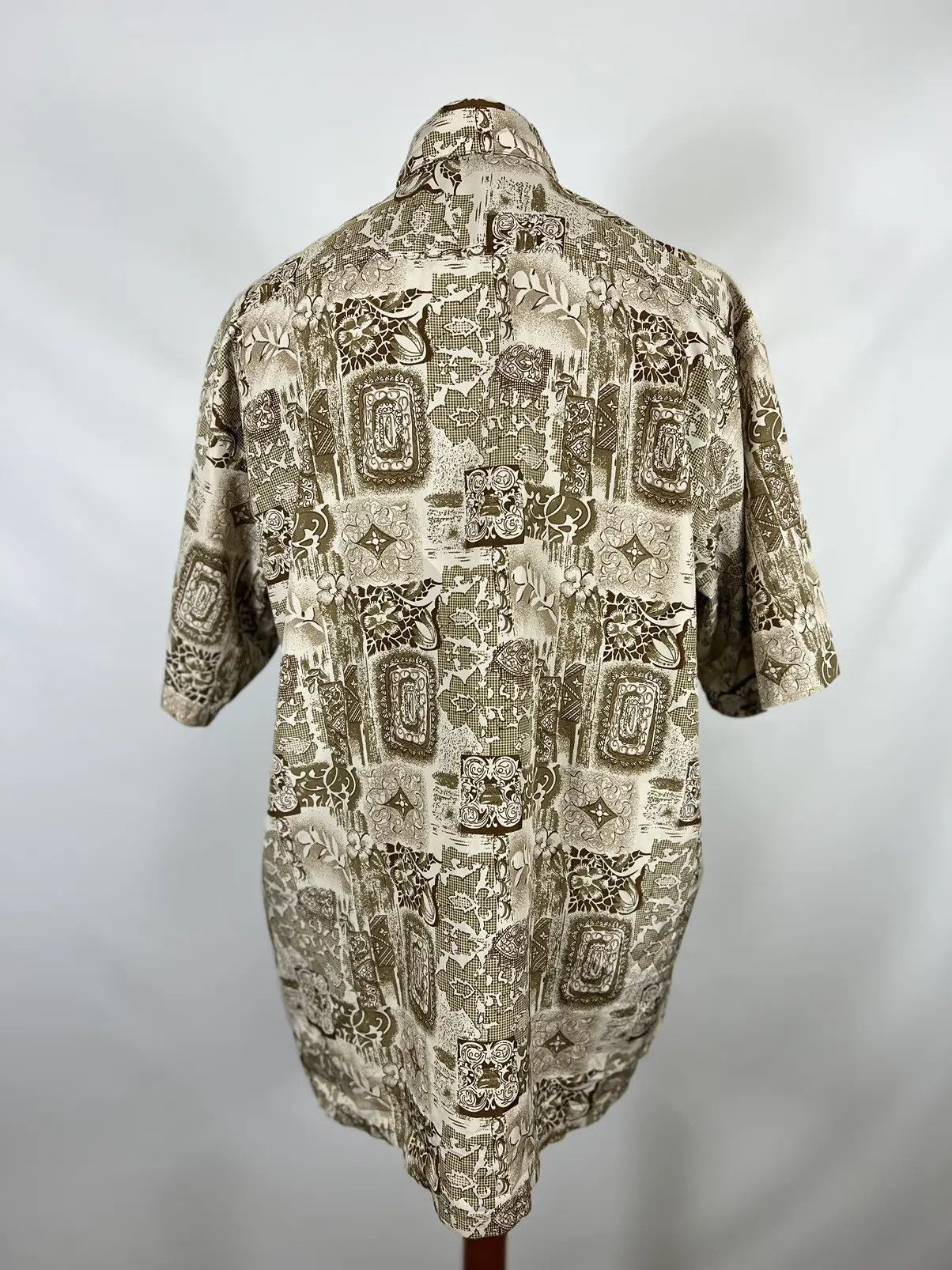 Vintage Vintage 90’s Thai Silk crazy Hawaiian shirt Size US XXL / EU 58 / 5 - 2 Thumbnail