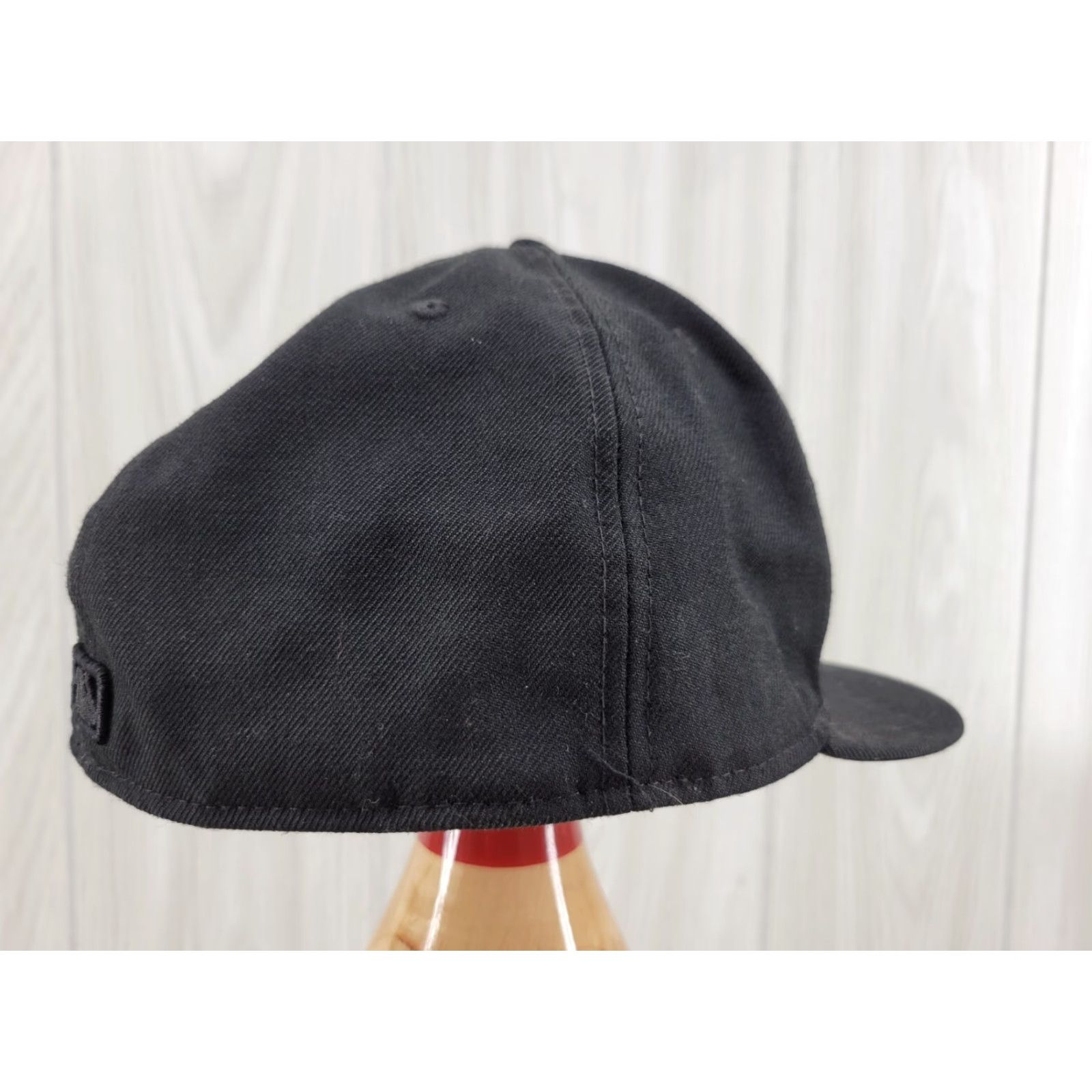 New Era VINTAGE MLB Atlanta Braves A 59FIFTY 5950 Men's Fitted New Era Hat Cap All Black Size ONE SIZE - 6 Thumbnail