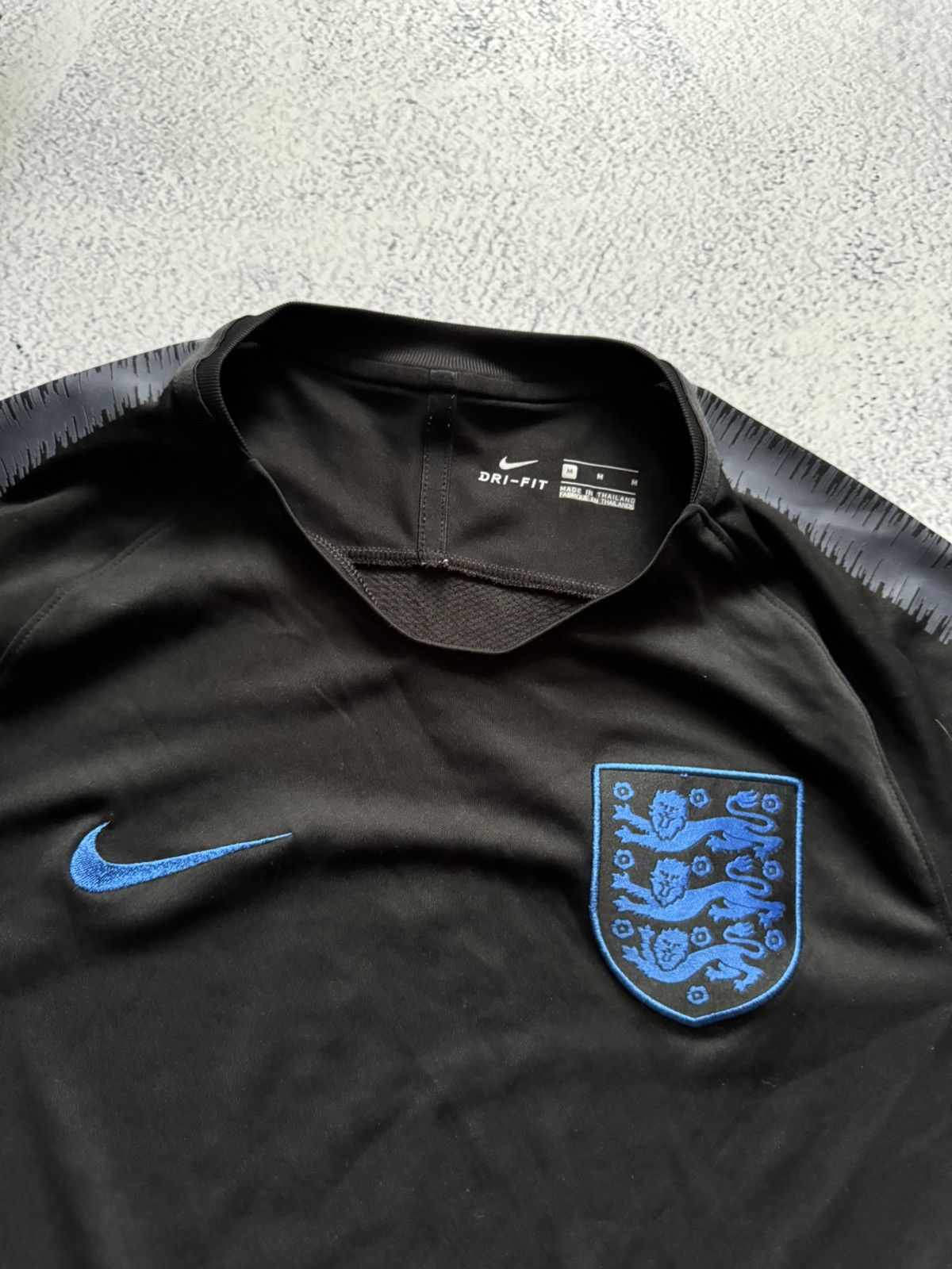 Nike England national 2018 training football shirt jersey Nike M Size US M / EU 48-50 / 2 - 4 Thumbnail