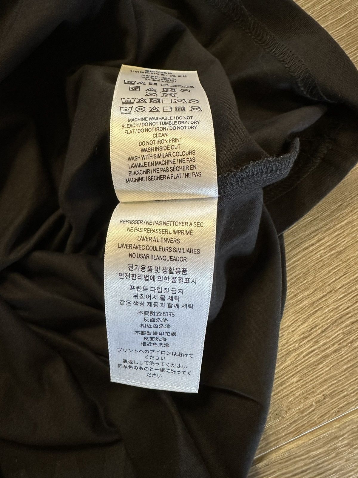 Burberry Burberry Horseferry Graphic Cotton T-Shirt Black XL Size US XL / EU 56 / 4 - 5 Thumbnail