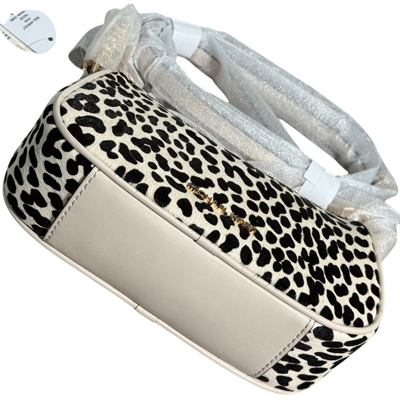 Michael Kors Michael Kors Carmela Sm Pouchette Crossbody Leather Cream Size ONE SIZE - 5 Thumbnail