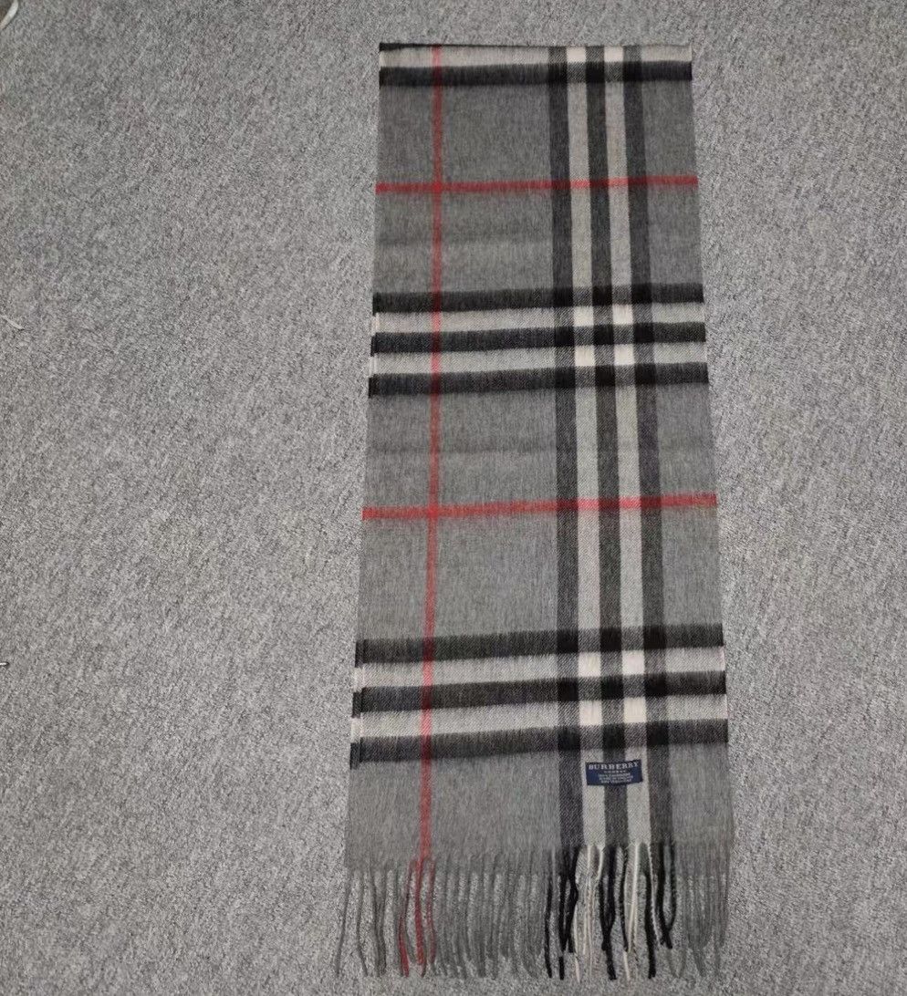 Burberry Burberry Vintage Check Cashmere Scarf J16 Size ONE SIZE - 3 Thumbnail