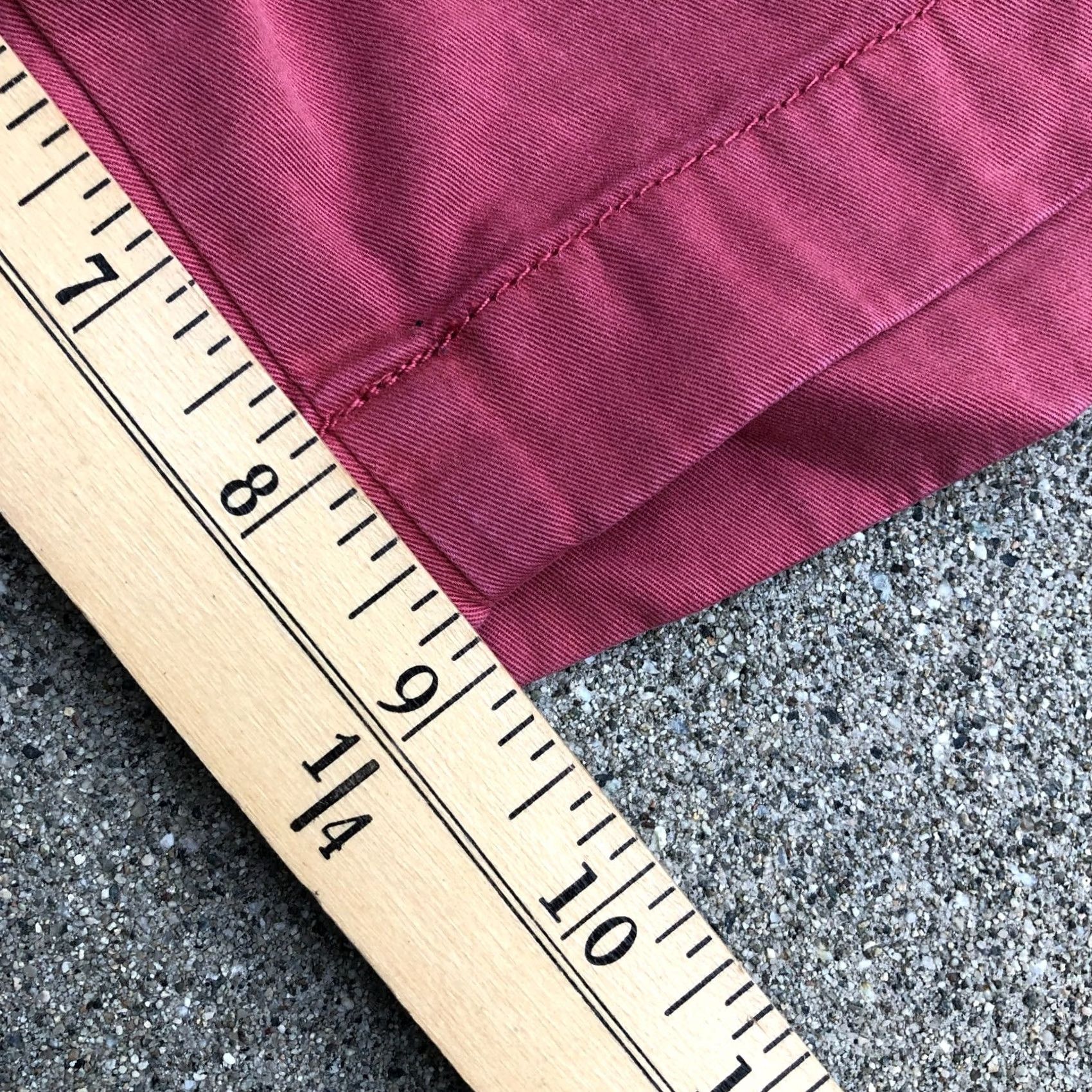Uniqlo UNIQLO Chino Shorts Men MEDIUM Red Pockets Bottoms Shirt/Shorts Size US 34 / EU 50 - 8 Thumbnail