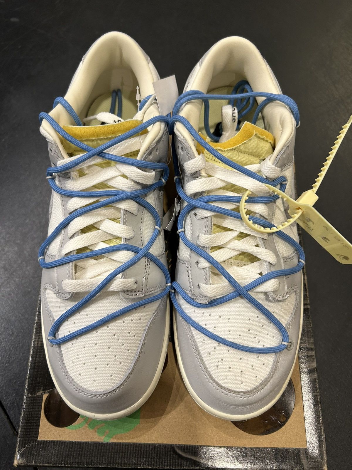 Nike Nike Dunk Low ‘Off-White Lot 5’ Size US 9.5 / EU 42-43 - 4 Thumbnail