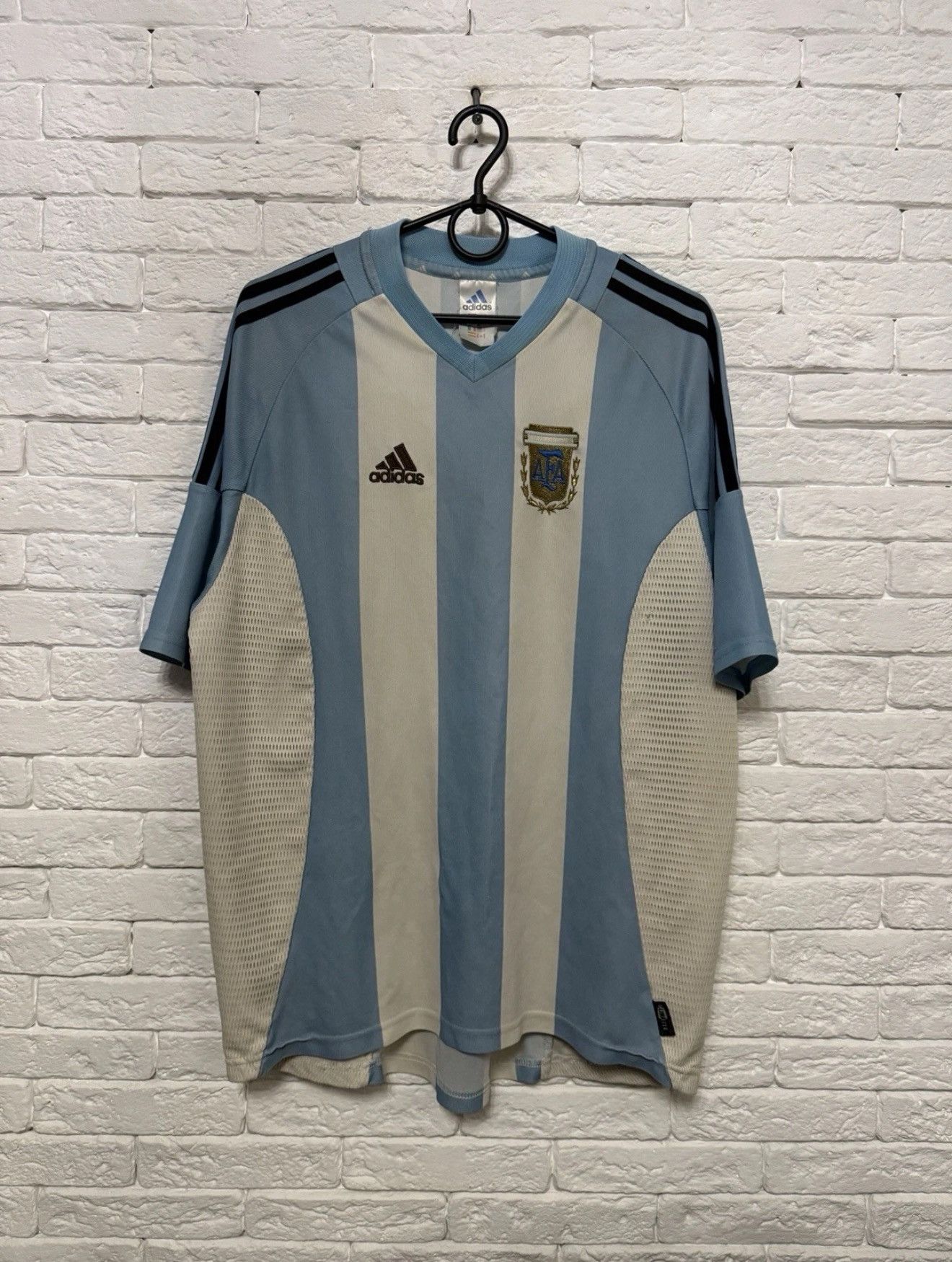Adidas Vintage Adidas Argentina 20/04 Jersey Home Football Shirt Size US L / EU 52-54 / 3 - 1 Thumbnail