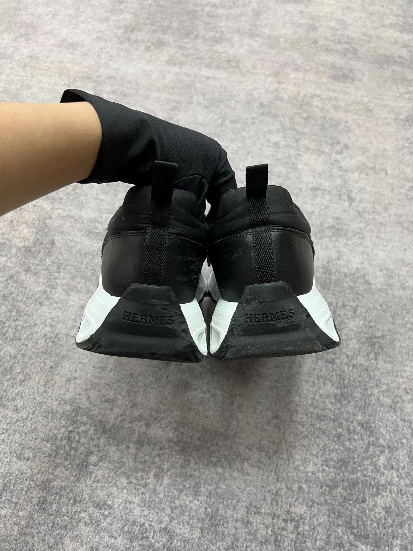 Hermes Hermes Thick Sole Sneakers in Black. Size US 10.5 / EU 43-44 - 6 Thumbnail