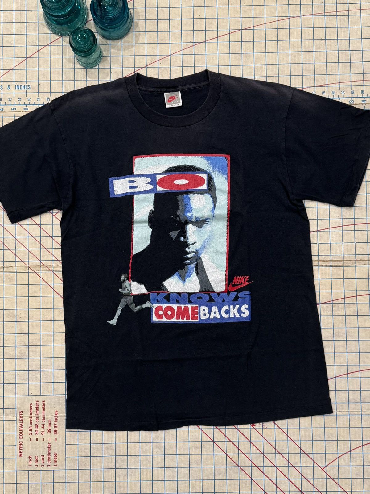 Nike Vintage Nike Bo Knows Come Backs Faded Black Tee Mens Large Size US L / EU 52-54 / 3 - 2 Thumbnail