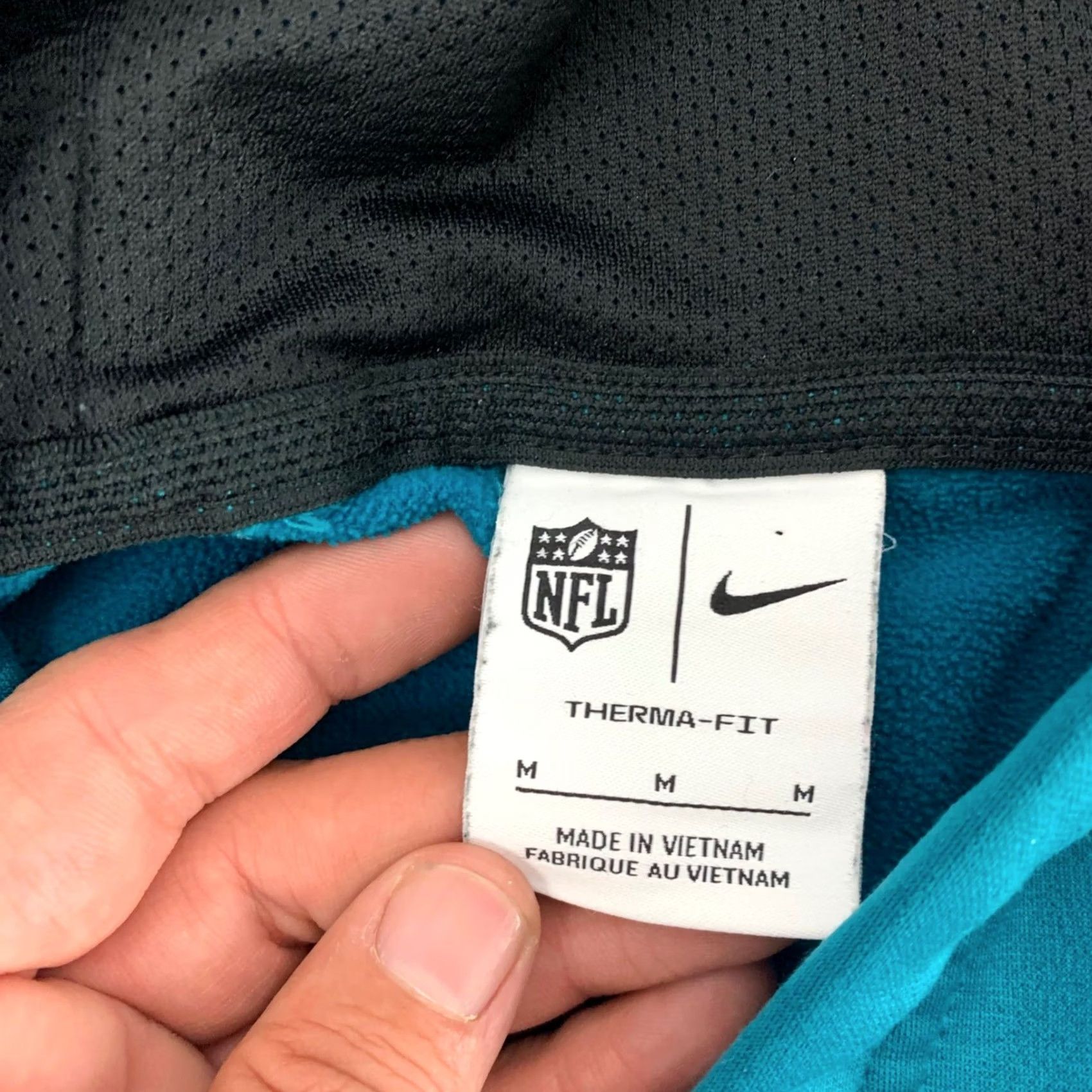Nike Nike Jacksonville Jaguars NFL Therma-FIT On-Field Pullover Hoodie Mens Med Teal Size US M / EU 48-50 / 2 - 3 Thumbnail