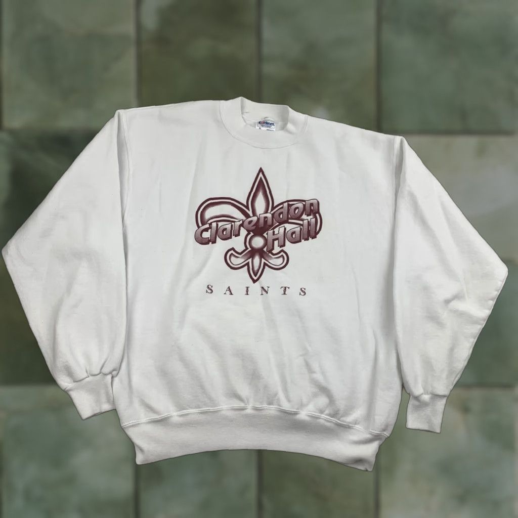 Hanes VINTAGE Hanes Clarendon Hall Saints Sweatshirt Adult XL White Crewneck Pullover School 80s 90s Mens Size US XL / EU 56 / 4 - 1 Thumbnail