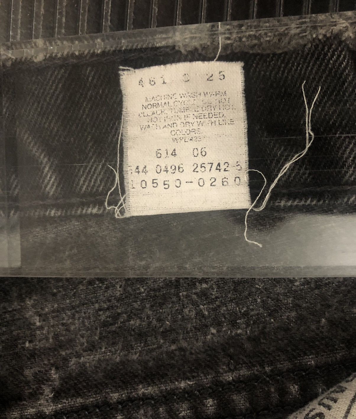 Levi's Levi's 🇺🇸 550 black cutoff shark bite daisy dukes vintage 26 Size 26" / US 2 / IT 38 - 6 Thumbnail