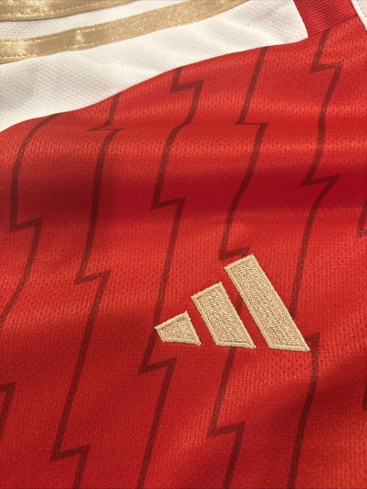 Adidas Arsenal Home Soccer Mens XL Red Emirates Adidas AEROREADY Size US XL / EU 56 / 4 - 3 Thumbnail