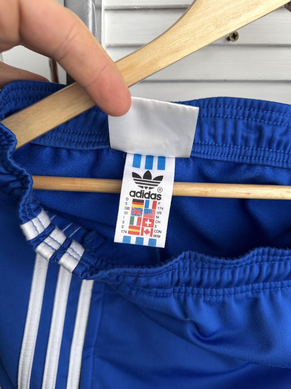 Adidas Vintage Adidas Originals Blue Trefoil Track Pants Size US 32 / EU 48 - 11 Thumbnail