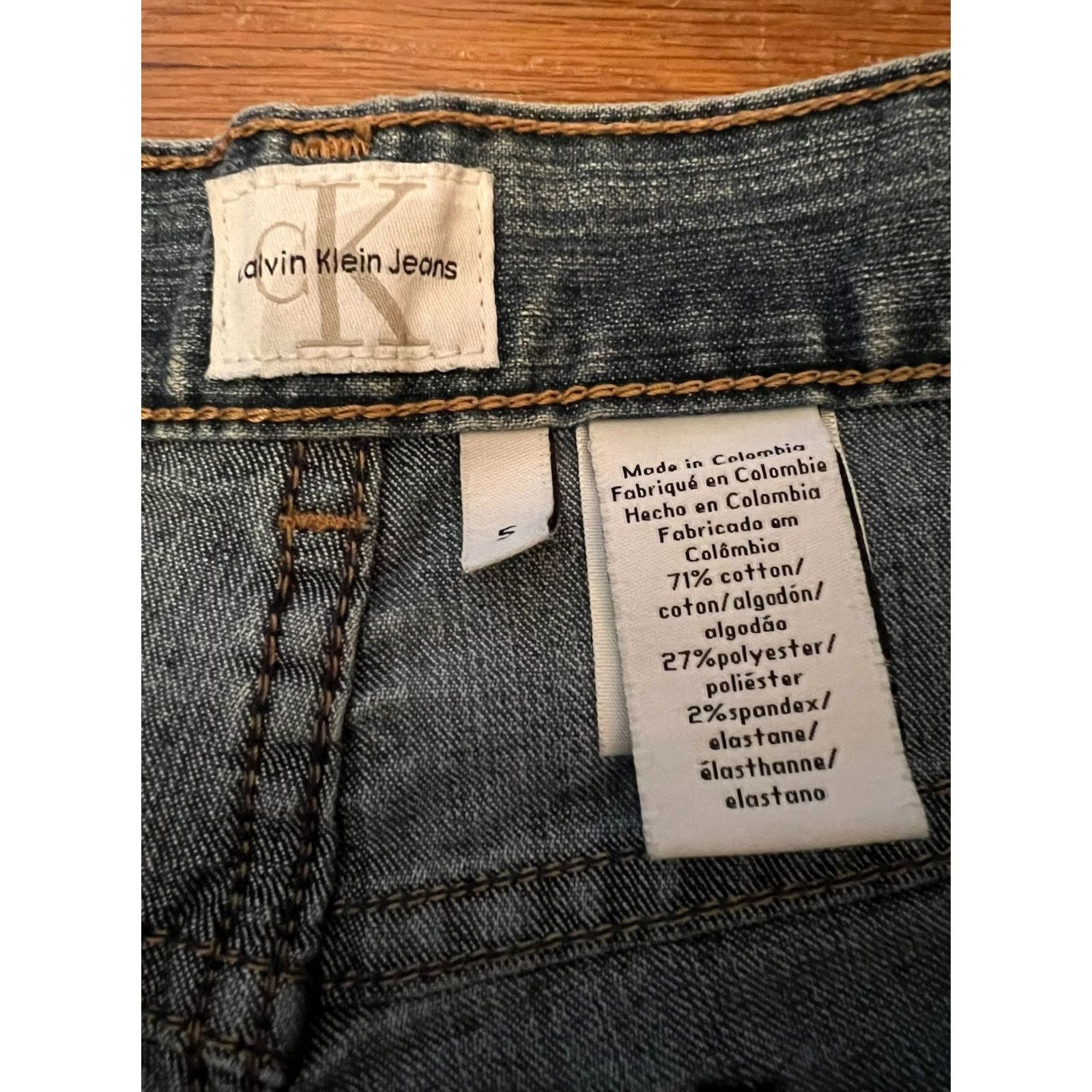 Calvin Klein VINTAGE Calvin Klein Jeans Womens 5 Blue Mid Rise Flare Denim Y2K Jeans Size 27" / US 4 / IT 40 - 4 Thumbnail