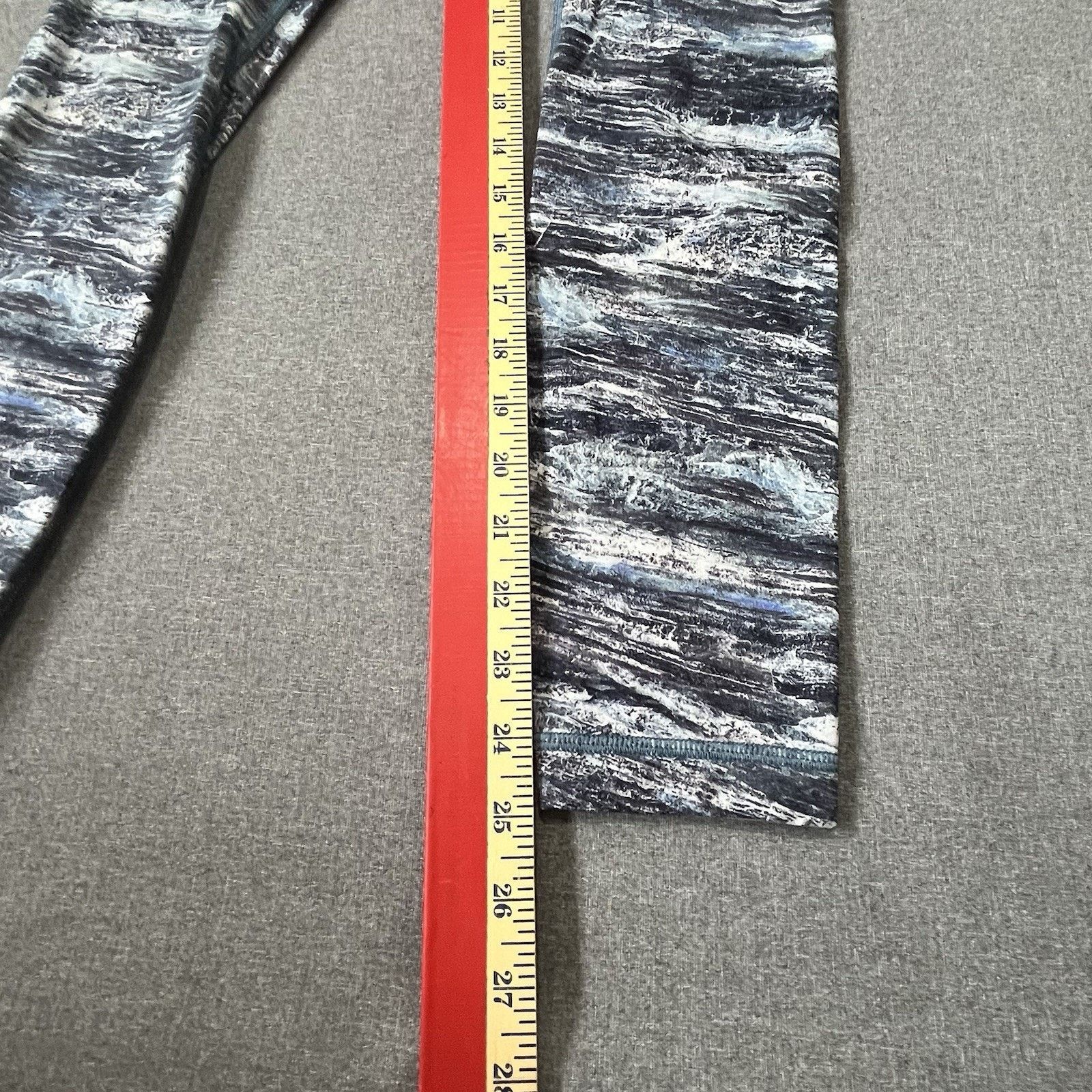 Lululemon Lululemon Wunder Under Low-Rise Tight *Full-On Luxtreme 4 Size 27" / US 4 / IT 40 - 6 Thumbnail