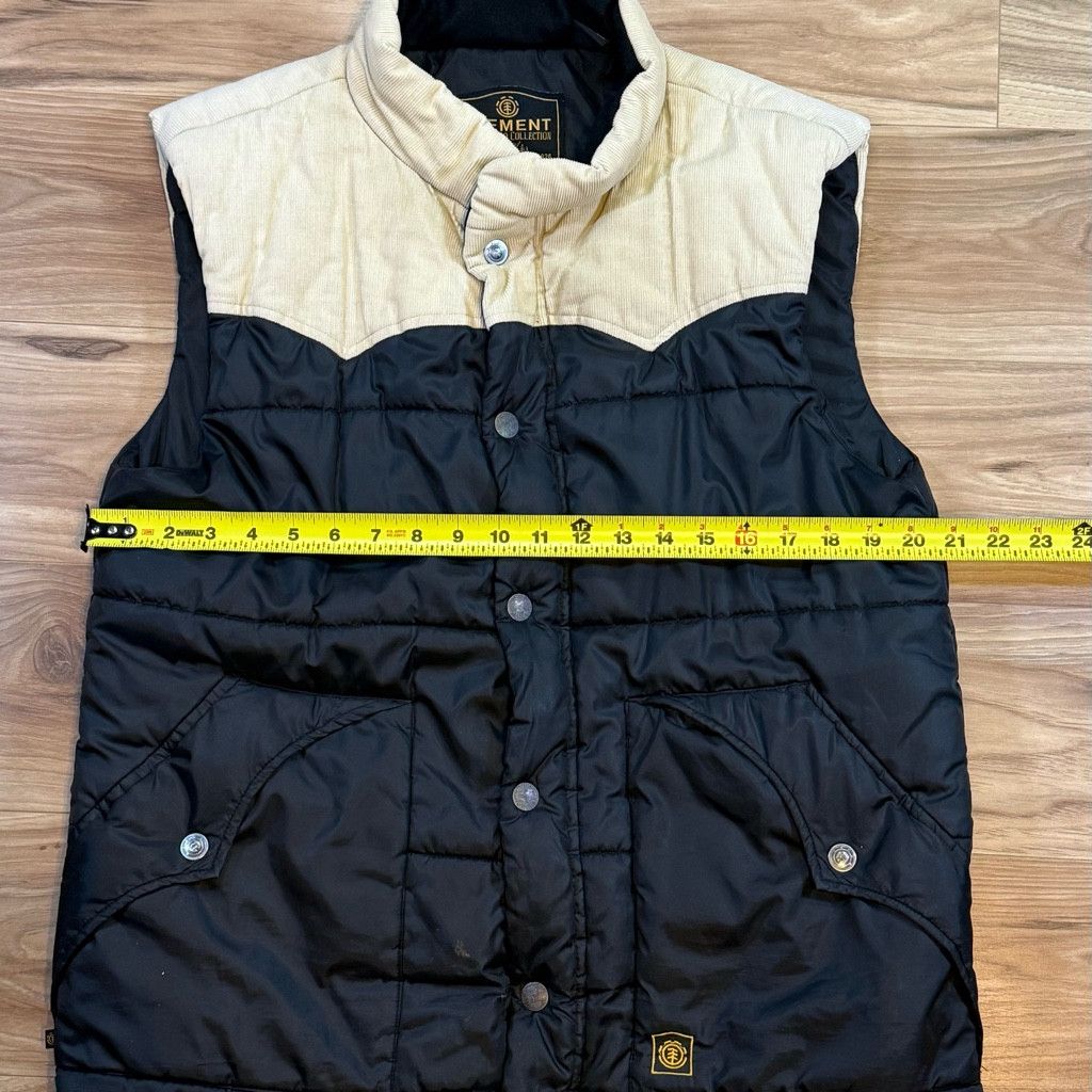 Element Element Men’s Vest Wolfeboro Puffer Large (Button Damaged) Size US M / EU 48-50 / 2 - 5 Thumbnail