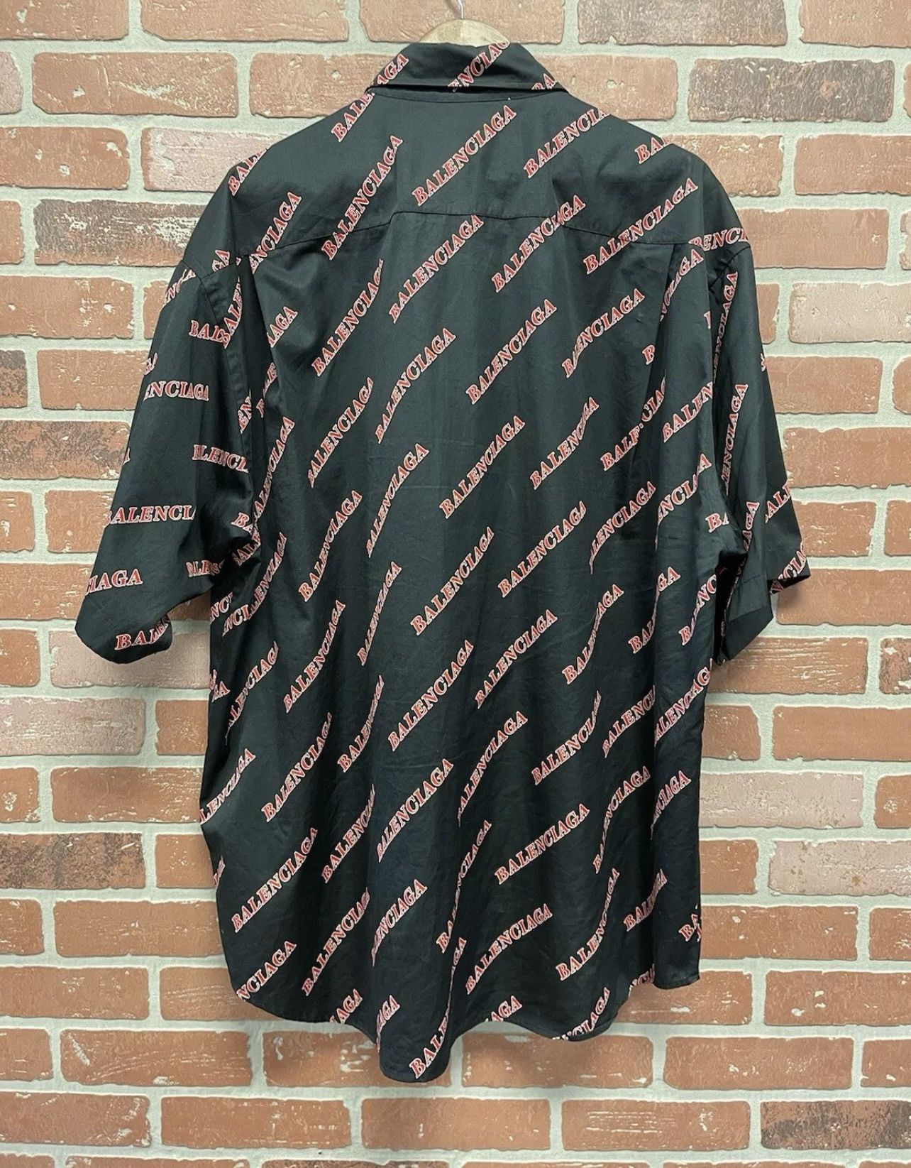 Balenciaga Size L - Balenciaga Black & Red Sporty Allover Logo Oversize Size US L / EU 52-54 / 3 - 8 Thumbnail