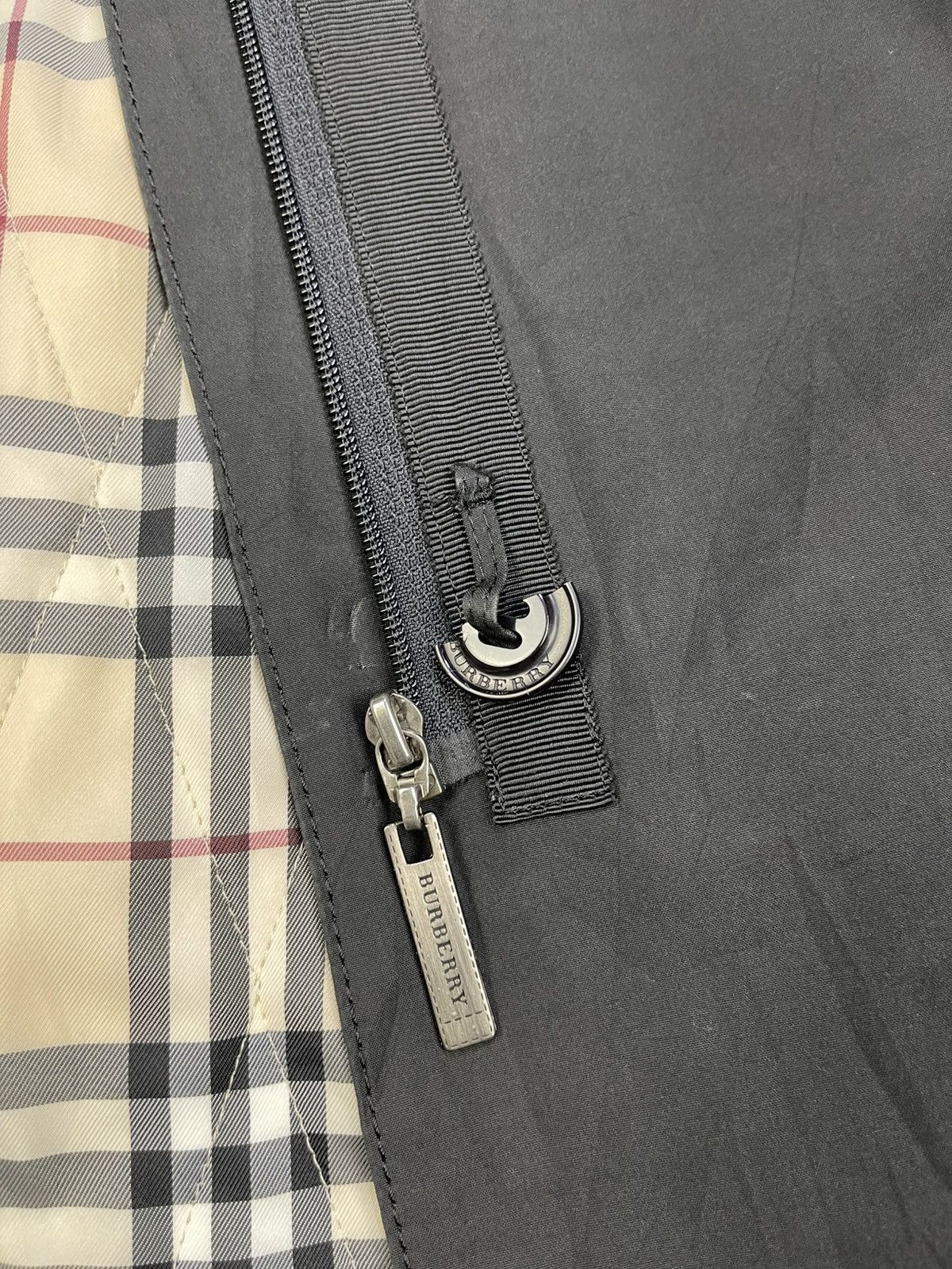 Burberry Burberry AW 2003 Sample Nova Check Lined Fishtail Parka Size US S / EU 44-46 / 1 - 13 Thumbnail
