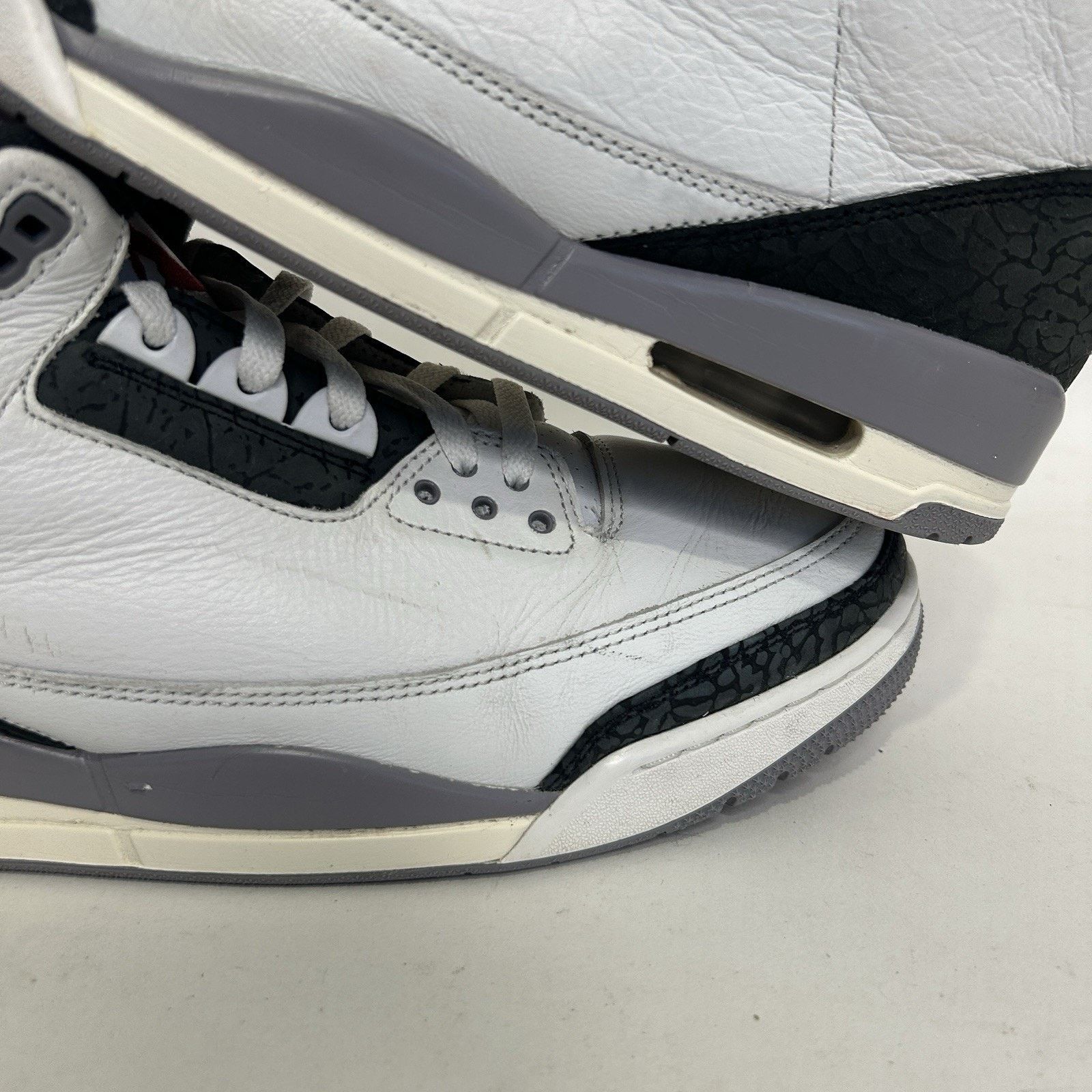 Nike Nike Air Jordan 3 Retro “Cement Grey White Fire Red” Size US 14 / EU 47 - 8 Thumbnail