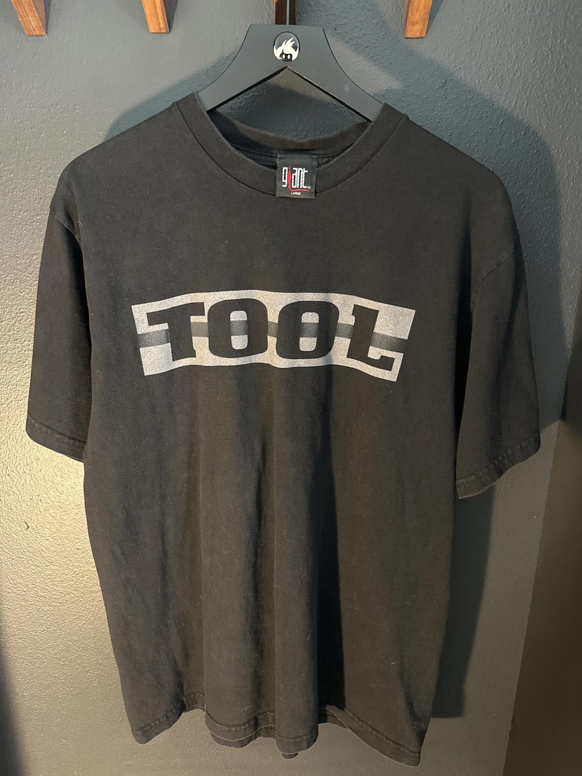Giant 90s Vintage Tool T-Shirt Size Large | Grailed