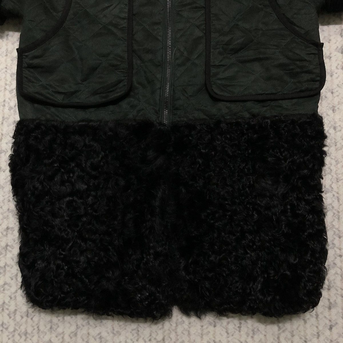 Japanese Brand Rare Vivienne Westwood Sleeveless Sherpa Trench Jacket Size US S / EU 44-46 / 1 - 3 Thumbnail