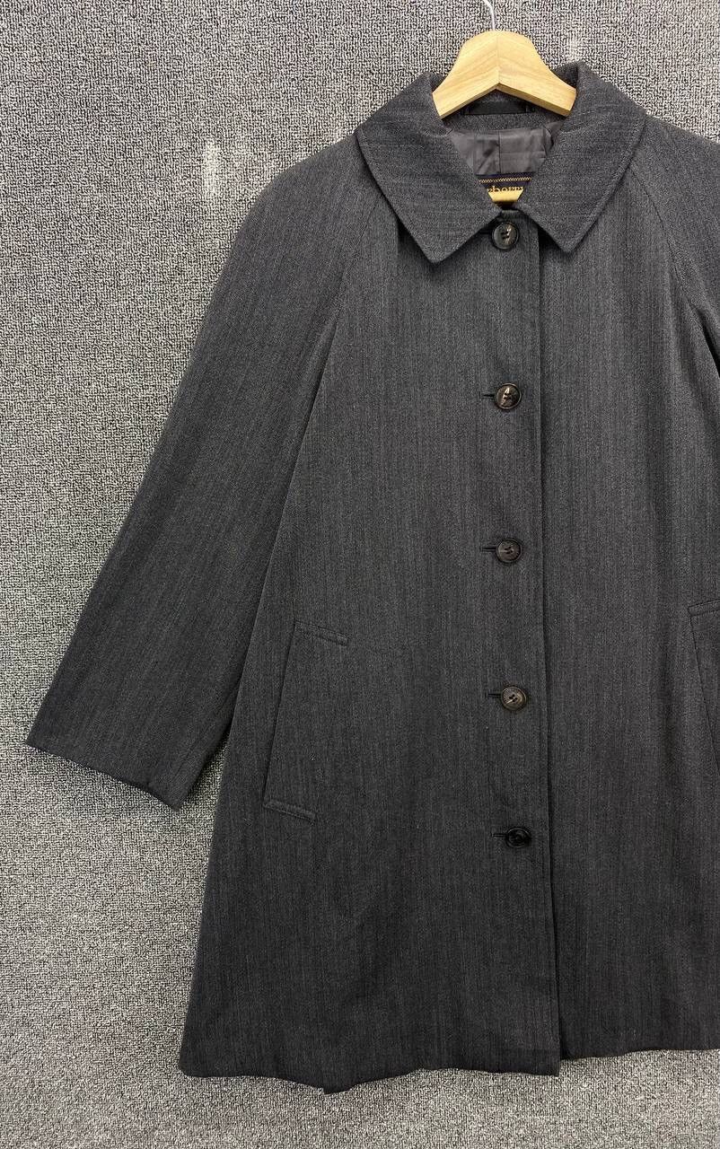 Burberry Vintage Burberry Nice Design Wool Long Jacket Size M / US 6-8 / IT 42-44 - 3 Thumbnail